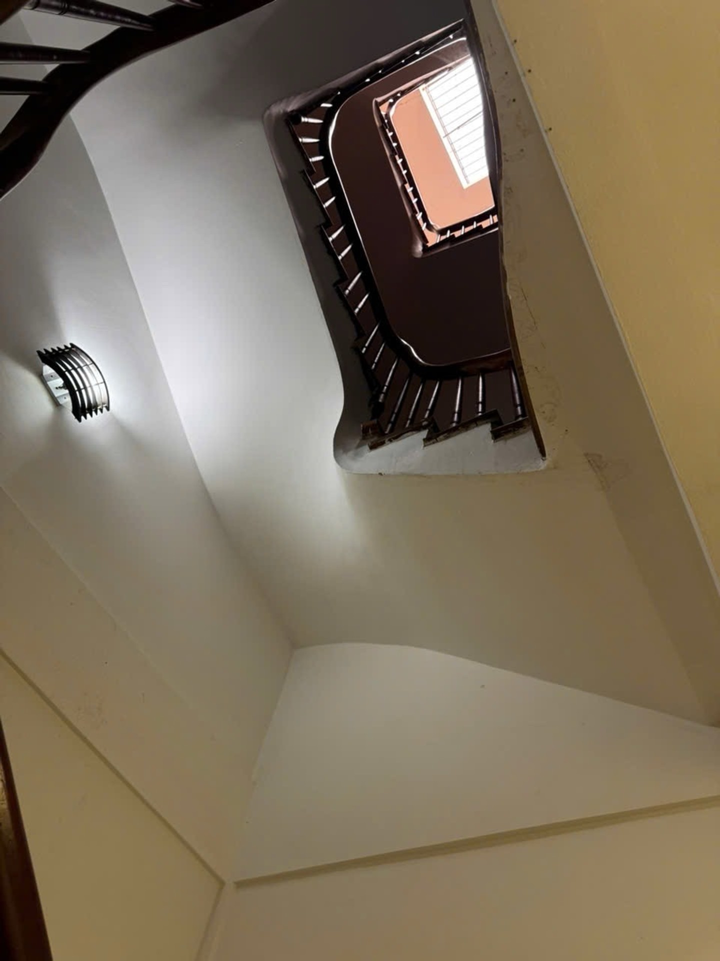 Bán nhà mặt phố Hoàng Ngân - 65m2 | 6 tầng | 3m x 20m | Giá 25 tỷ - Q. Thanh Xuân - Liên hệ 0982.497.846 - Siêu phẩm, 1 mặt phố, 1 mặt ngõ ôtô tránh, Kinh doanh đỉnh - Ảnh 9