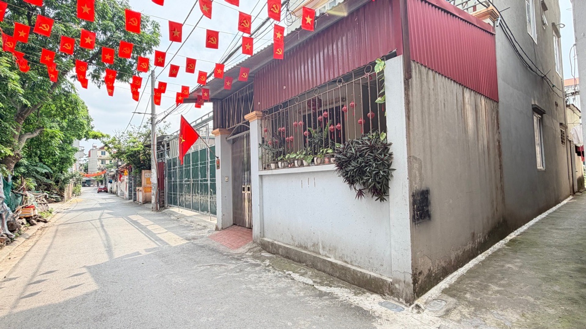 Bán nhà phố Kẻ Tạnh 6,3 tỷ – 40m2 – 6,7m x 6,3m – 3 tầng