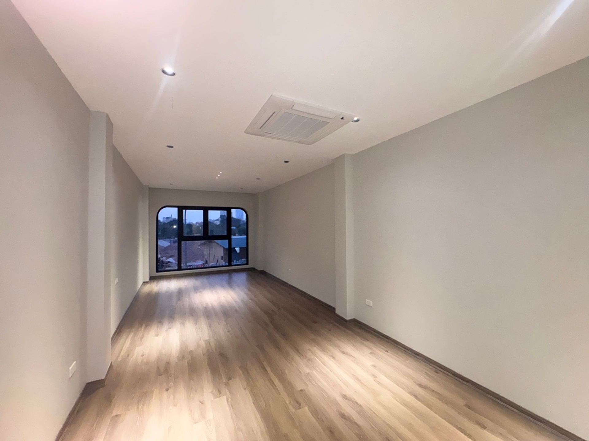 Bán nhà Ngọc Thụy, Q. Long Biên - 73m2 | 7 tầng | Mặt tiền 4m x 16m | Giá bán 25,8 tỷ - Ảnh 6