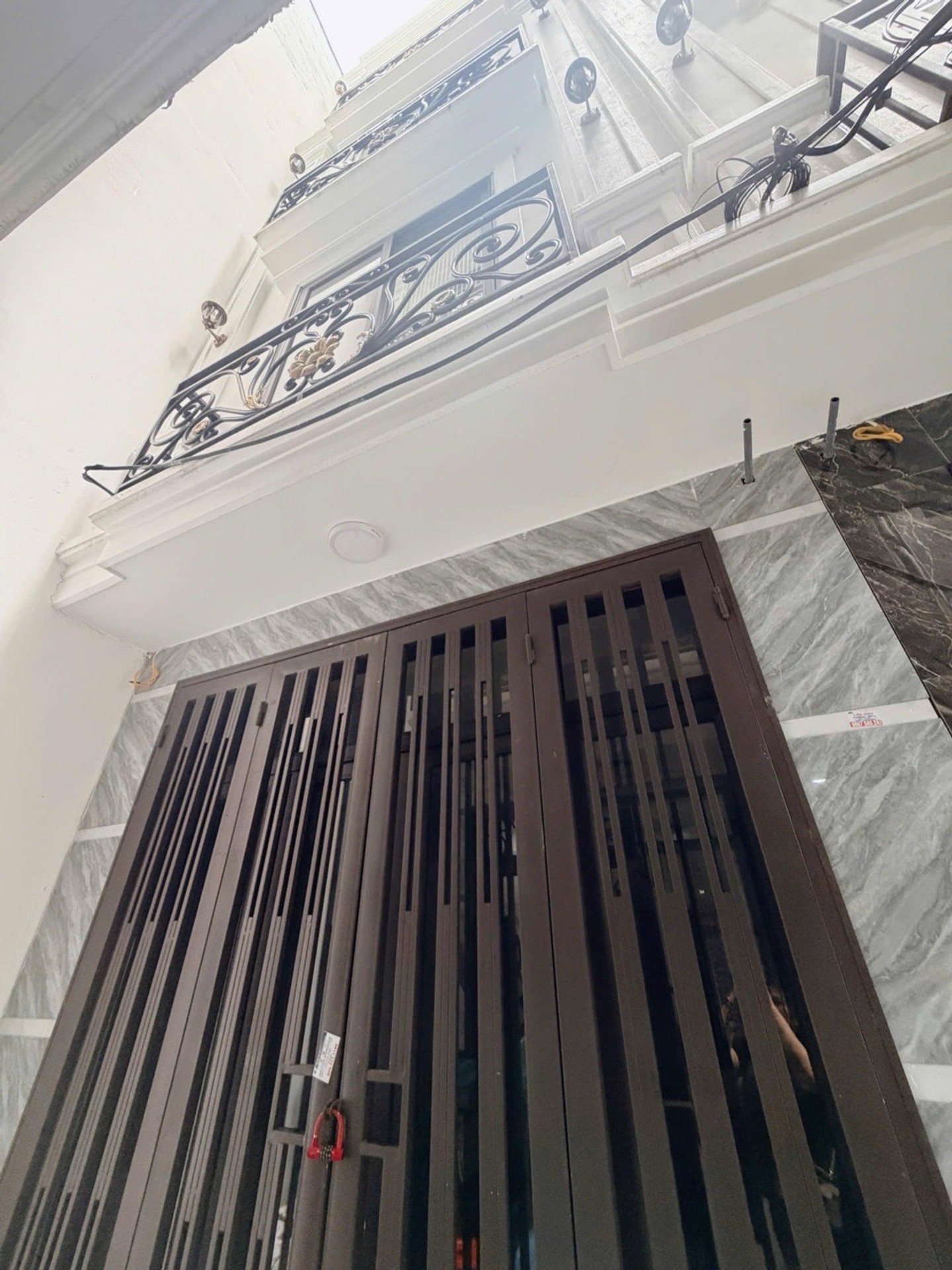 Bán nhà Việt Hưng, Long Biên - 30m2 | 5 tầng | 3,1m x 9,9m | Giá 7,95 tỷ - Full nội thất, 3 phòng ngủ, Ngõ nông, Gần ôtô, Gần phố, Sổ đỏ riêng vuông đẹp - Ảnh 5