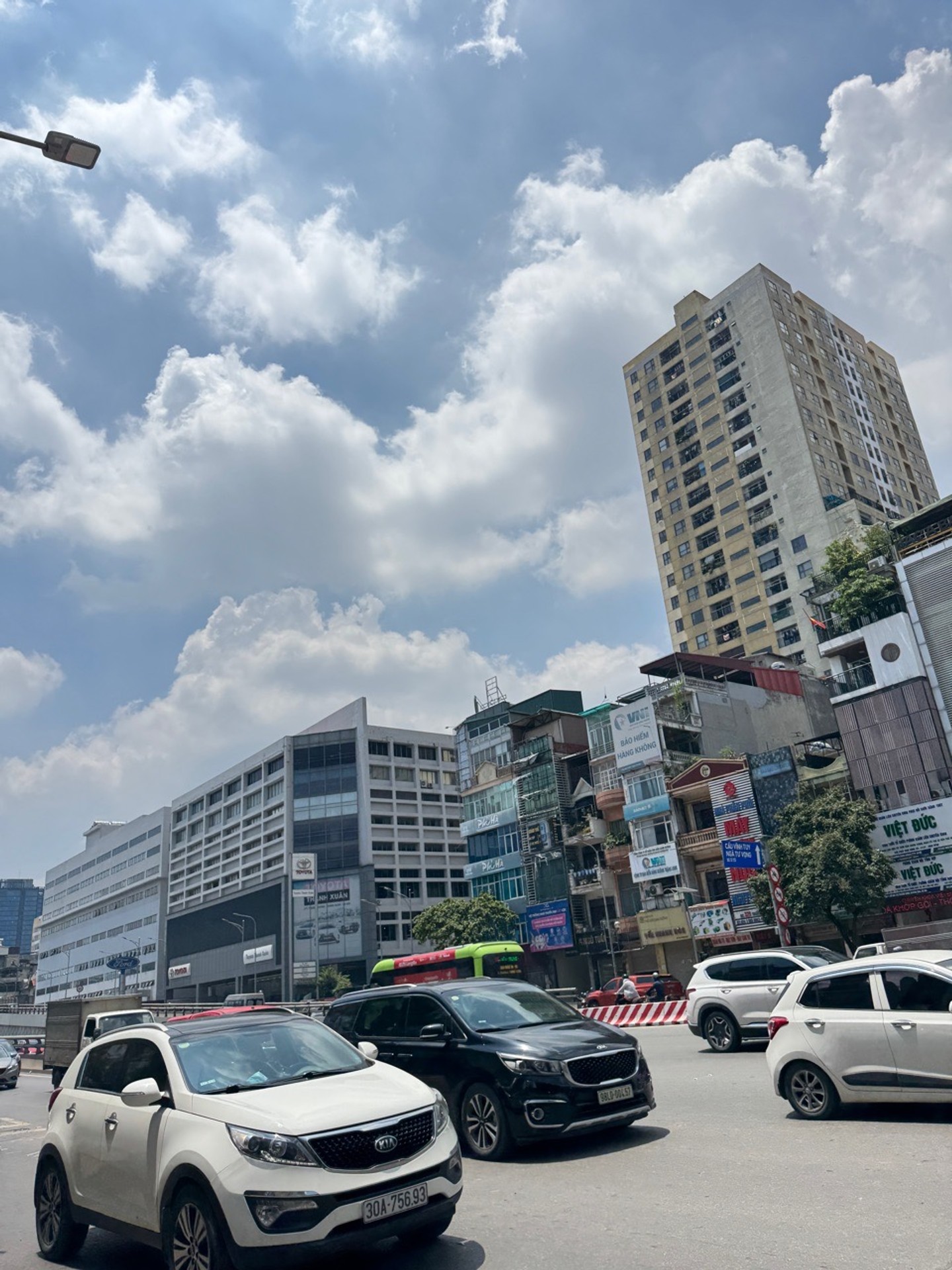 Ảnh 3 nhà Trường Chinh, Kim Liên