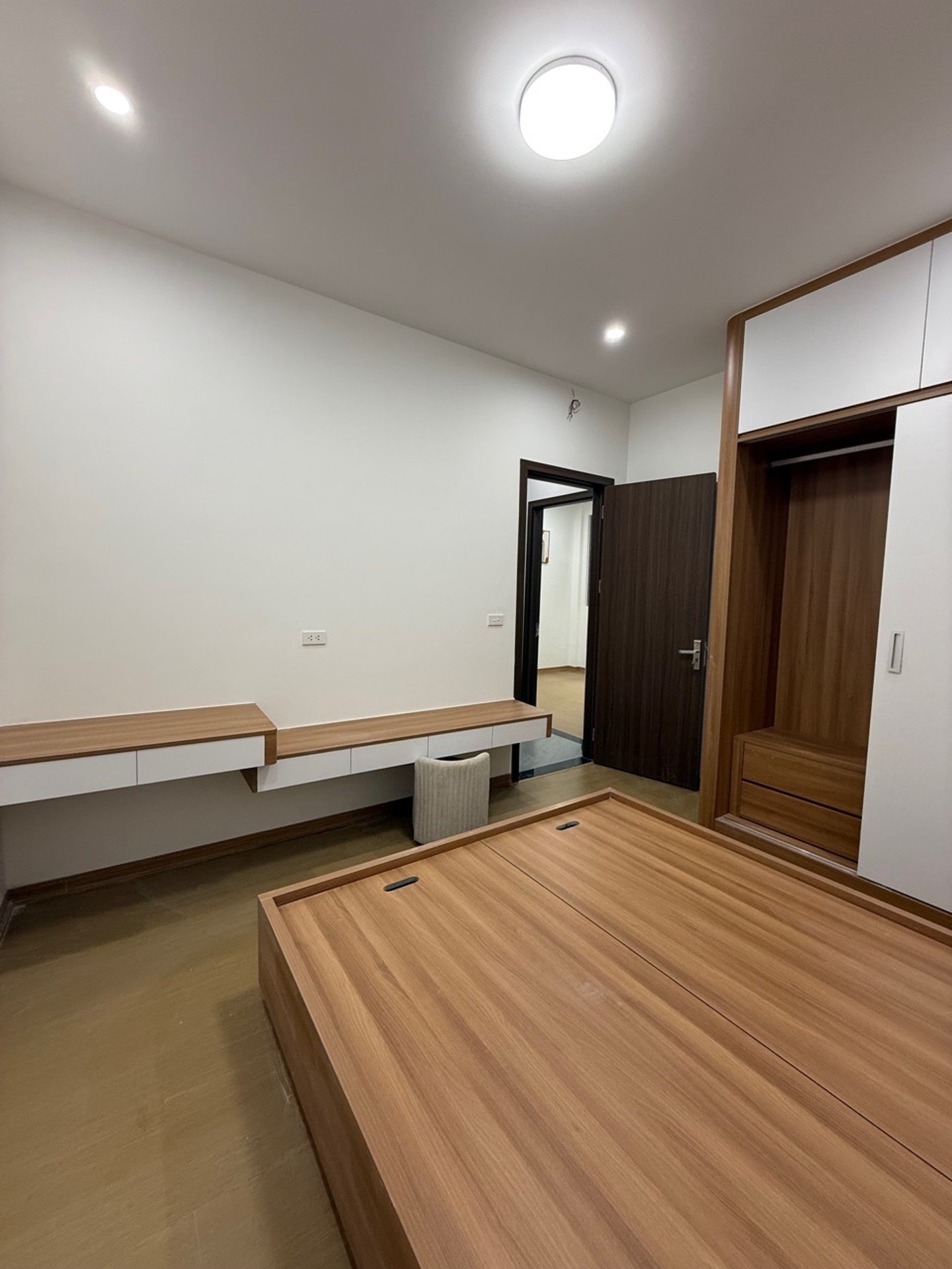 BÁN NHÀ TRUNG TÂM HAI BÀ TRƯNG - NGÕ ĐỖ THUẬN 49M2 x 3 TẦNG, SÂN RỘNG, 2 MẶT THOÁNG, FULL NỘI THẤT, GIÁ 9.5 TỶ - Ảnh 5