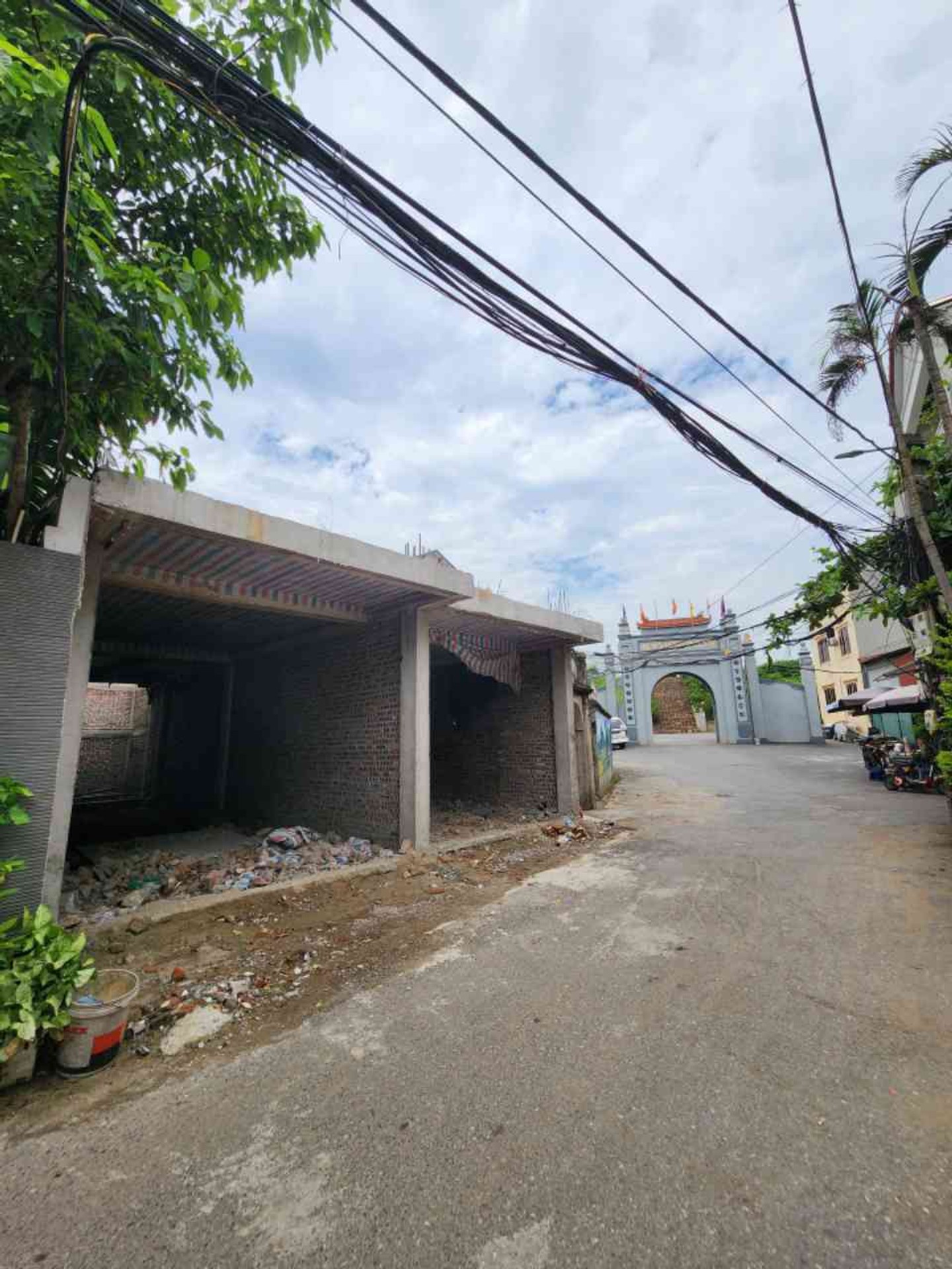 Bán nhà Bát Khối 53m2 | 1 tầng | 3,7m x 14m | 12,9 tỷ – Long Biên – Liên hệ 0982.497.846 Bán nhà Bát Khối 53m2 | 1 tầng | 3,7m x 14m | 12,9 tỷ – Long Biên – Liên hệ 0982.497.846