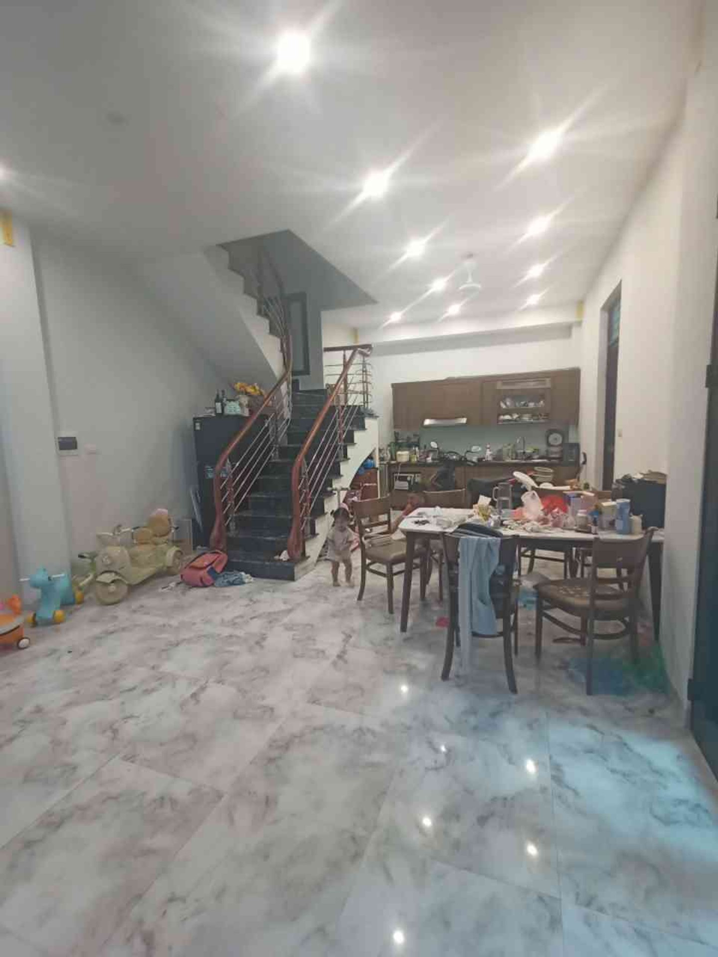 Bán nhà Ngô Gia Tự 99m2 | 5 tầng | 25m x 20m | 22,9 tỷ - Long Biên - Ảnh 2
