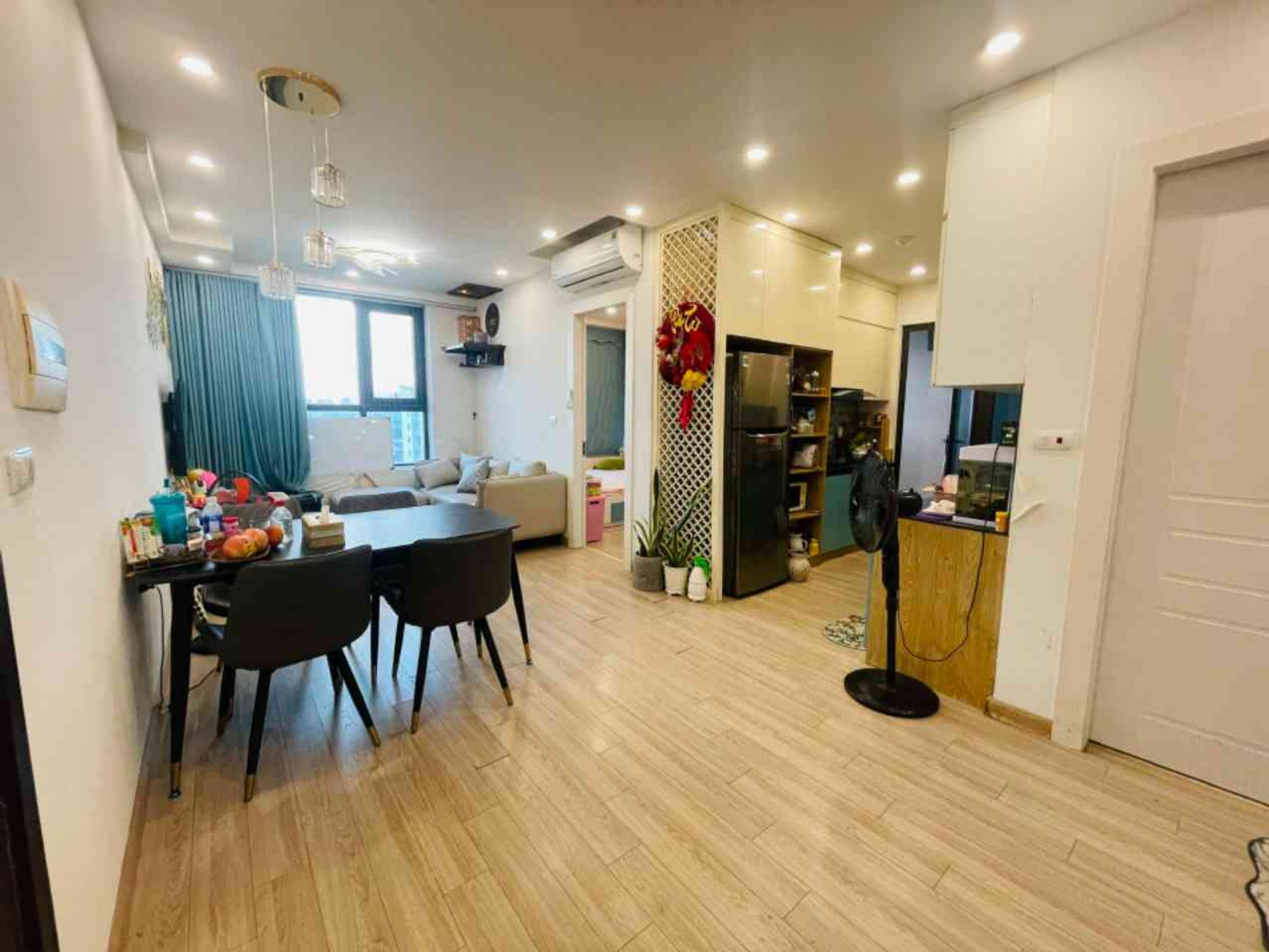 Bán chung cư Valencia Garden – 2PN | 2VS | 66m2 | Giá 4,8 tỷ | Tầng 10 | Tòa A – KĐT Việt Hưng, Long Biên Bán chung cư Valencia Garden – 2PN | 2VS | 66m2 | Giá 4,8 tỷ | Tầng 10 | Tòa A – KĐT Việt Hưng, Long Biên