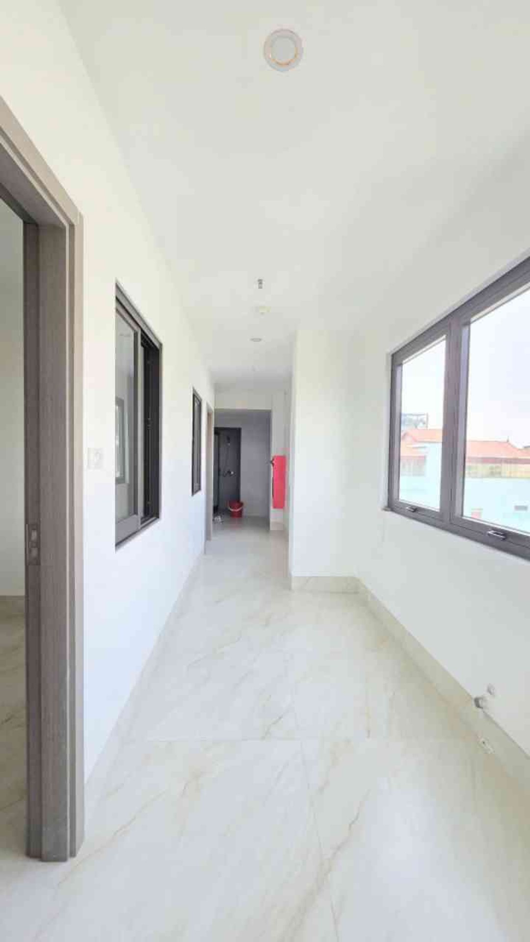 Bán nhà Nam Đuống, Q. Long Biên - 74m2 | 7 tầng | Mặt tiền 5,5m x 14m | Giá 23 tỷ – 【Tòa nhà văn phòng, Thang máy, Xây mới, Dòng tiền hàng tháng, Lô góc, Nội thất tiền tỷ】 - Ảnh 10