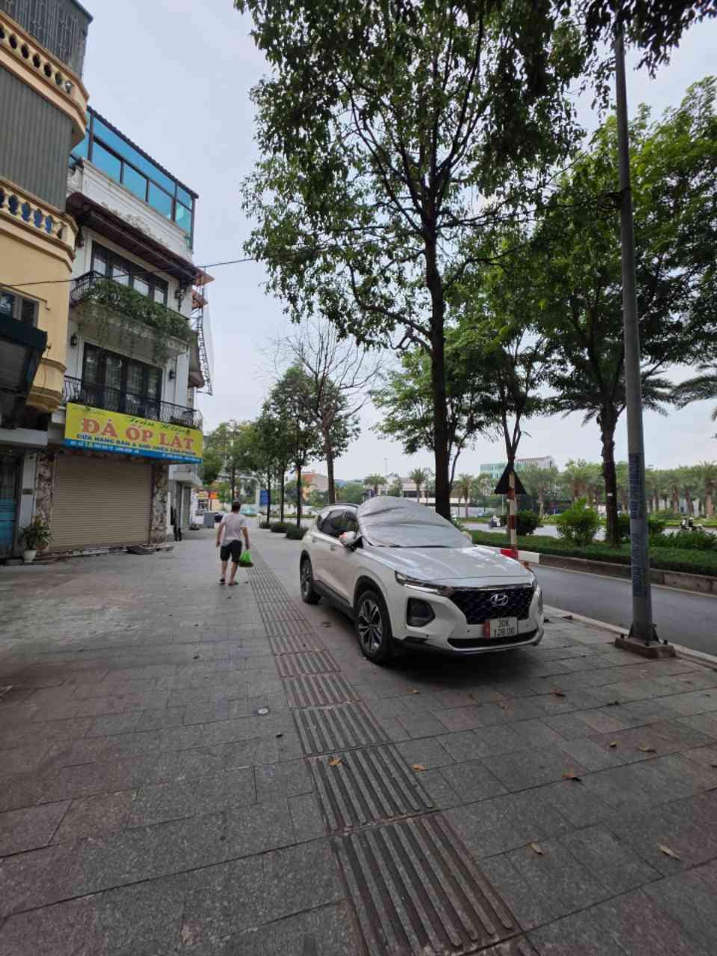 Bán nhà mặt phố Ngô Gia Tự – 40 tỷ | 175m2 | 4 tầng Bán nhà mặt phố Ngô Gia Tự – 40 tỷ | 175m2 | 4 tầng