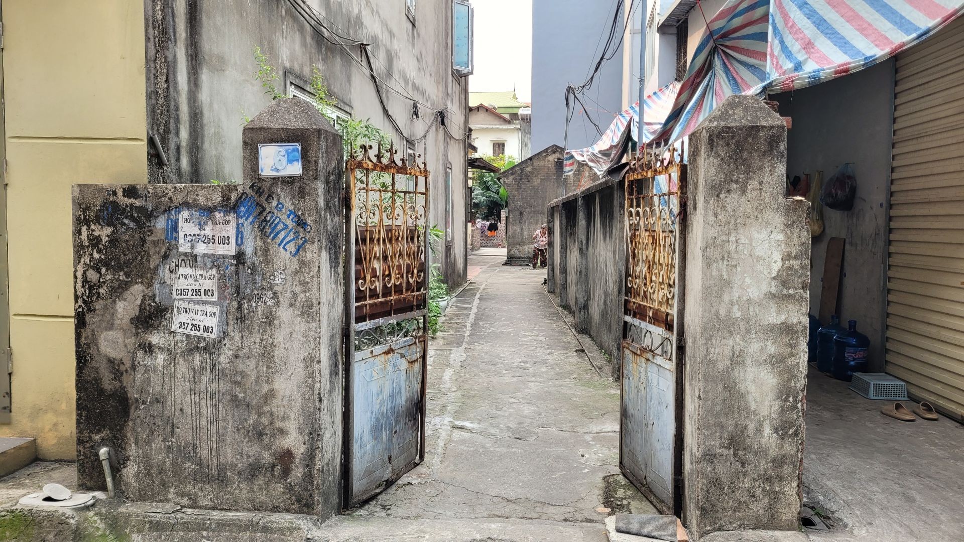 Alternative view of Bán đất Ô Cách, Q. Long Biên - 75m2 | Mặt tiền 6,3m x 12,5m | Giá 9,73 tỷ – 【Đất đẹp, Ôtô đỗ cổng, 20m ôtô tránh, Xây ở tuyệt đẹp】