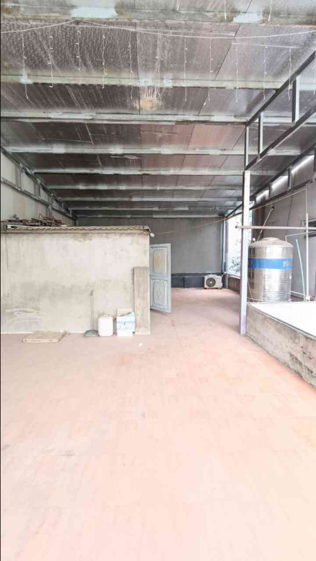 Bán đất Việt Hưng, Q. Long Biên - 134m2 | 1,5 tầng | Mặt tiền 3,2m x 23,6m | Giá 23,5 tỷ - Ảnh 2