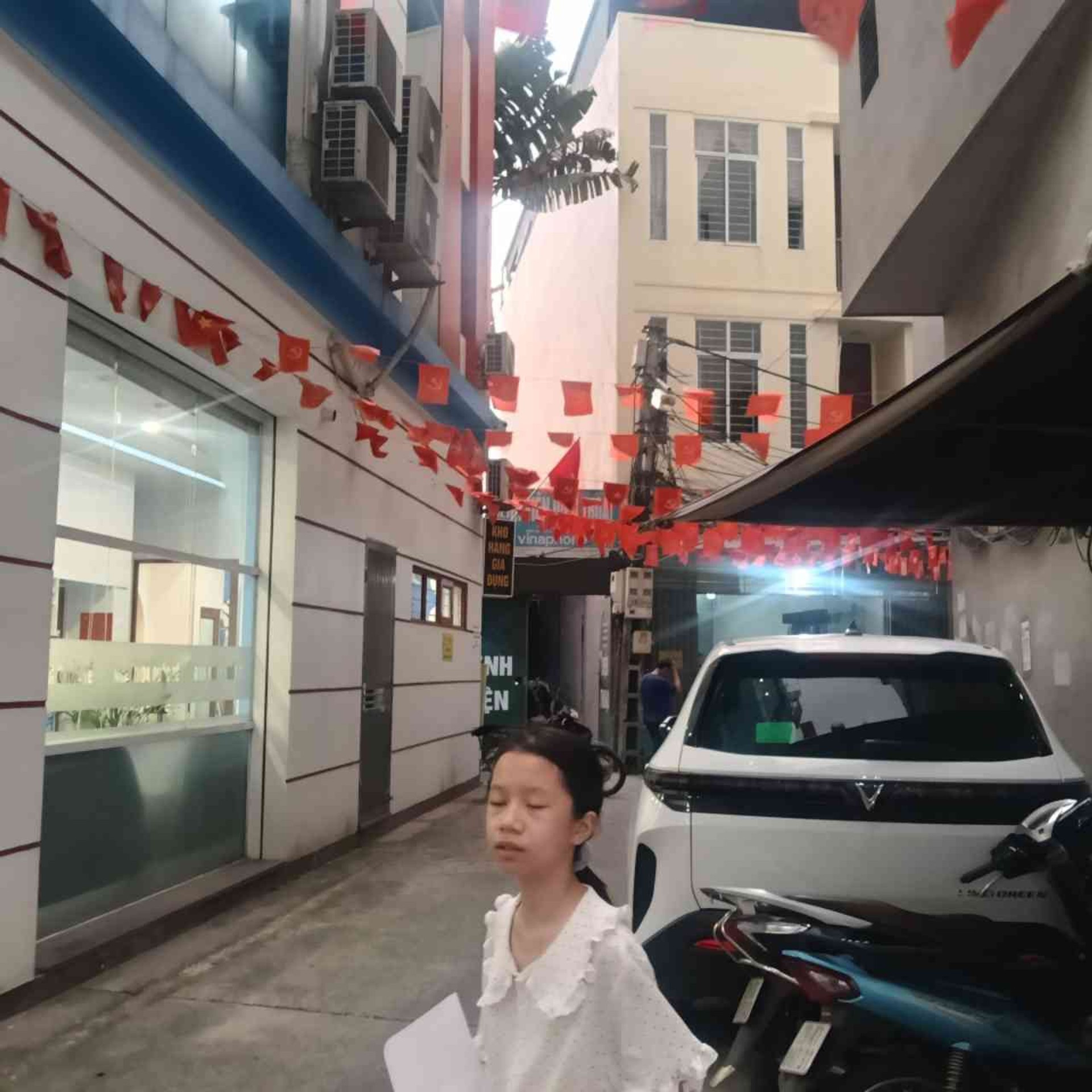 Alternative view of Bán nhà Ngô Gia Tự - 22,3 tỷ | 153m2 | 2,5 tầng