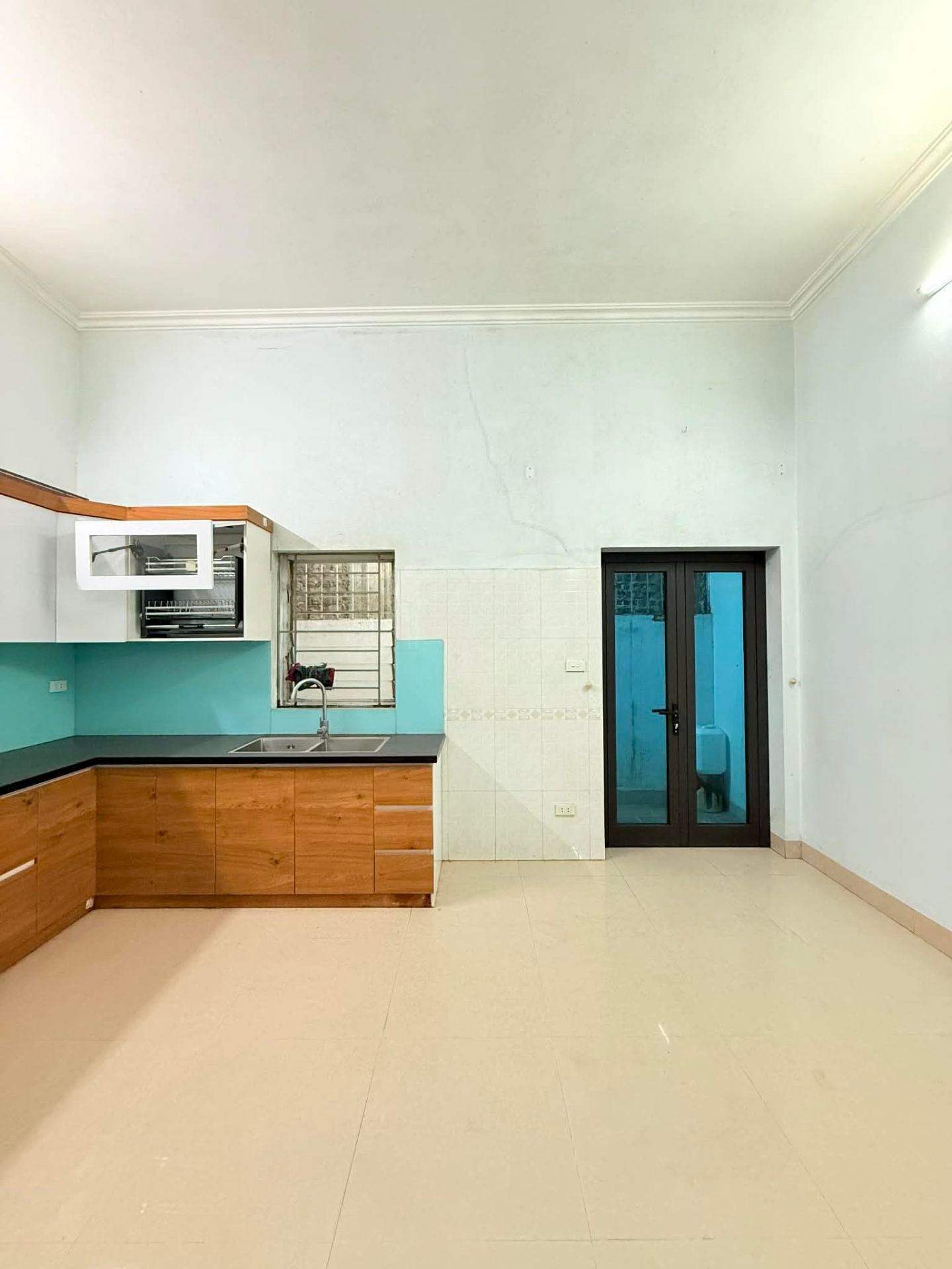 Bán nhà Đàm Quang Trung - 77m2 | 3 tầng | 5,8m x 14m | Giá 13 tỷ - Q. Long Biên - Liên hệ 0982.497.846 - Ngõ thông, ôtô nhỏ qua nhà - Ảnh 2