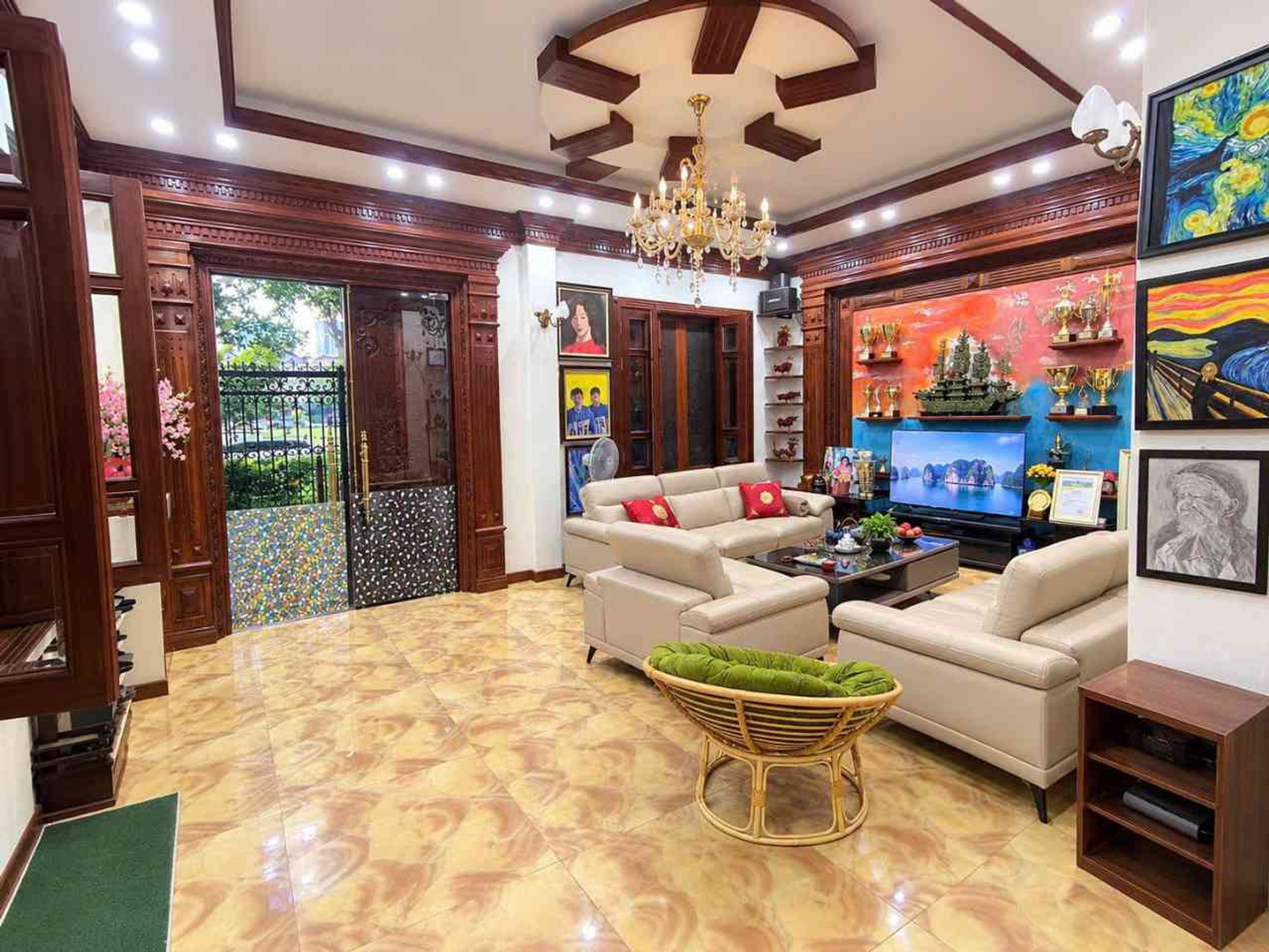 Bán biệt thự Việt Hưng, Q. Long Biên - 178m2 | 4 tầng | Mặt tiền 10,2m x 17,4m | Giá 68 tỷ - Ảnh 4