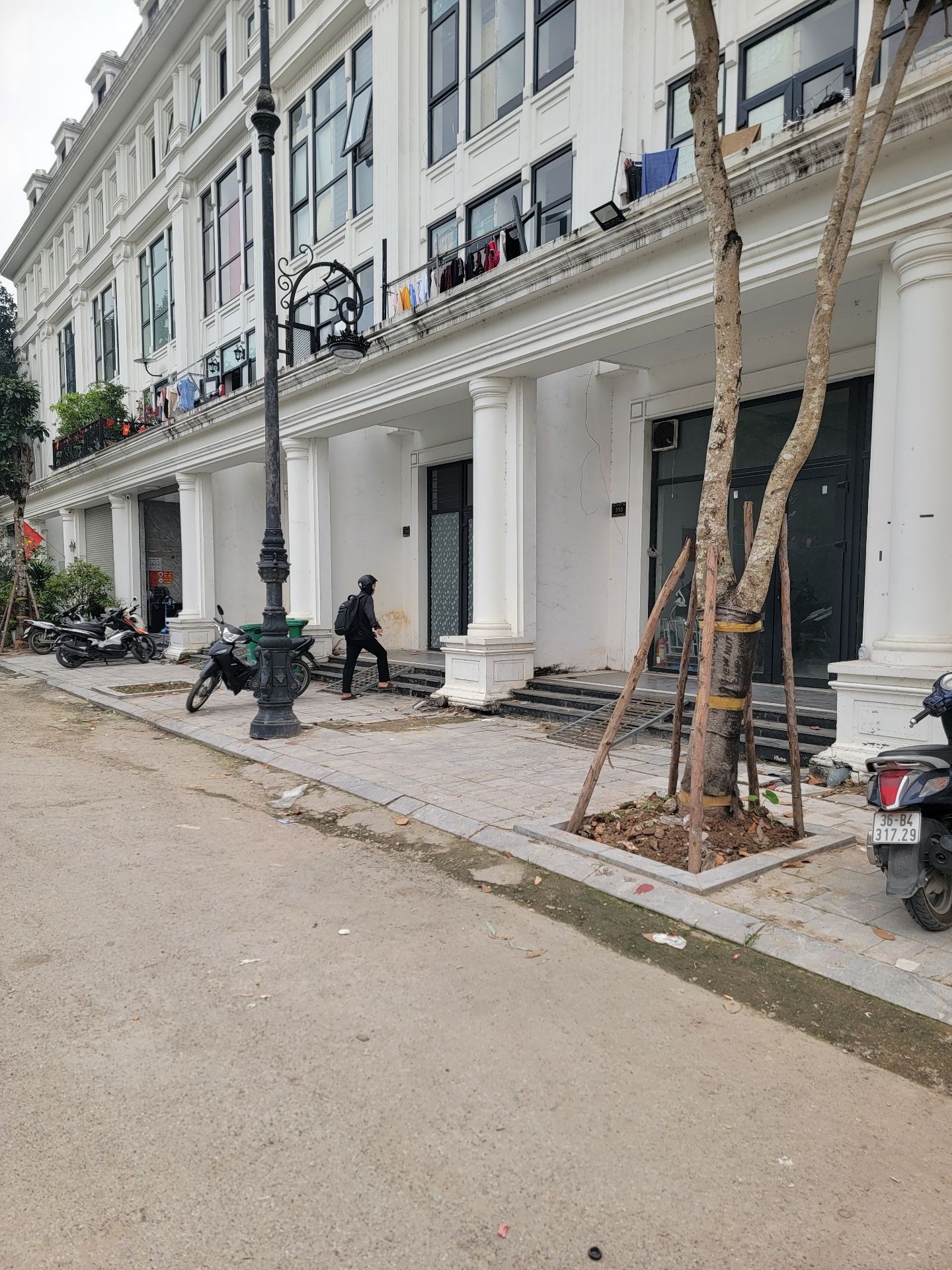 Bán liền kề 100m2 | 5 tầng | 5m x 20m | 31,5 tỷ - Louis City Hoàng Mai - 0862.366.568 - Ảnh 2