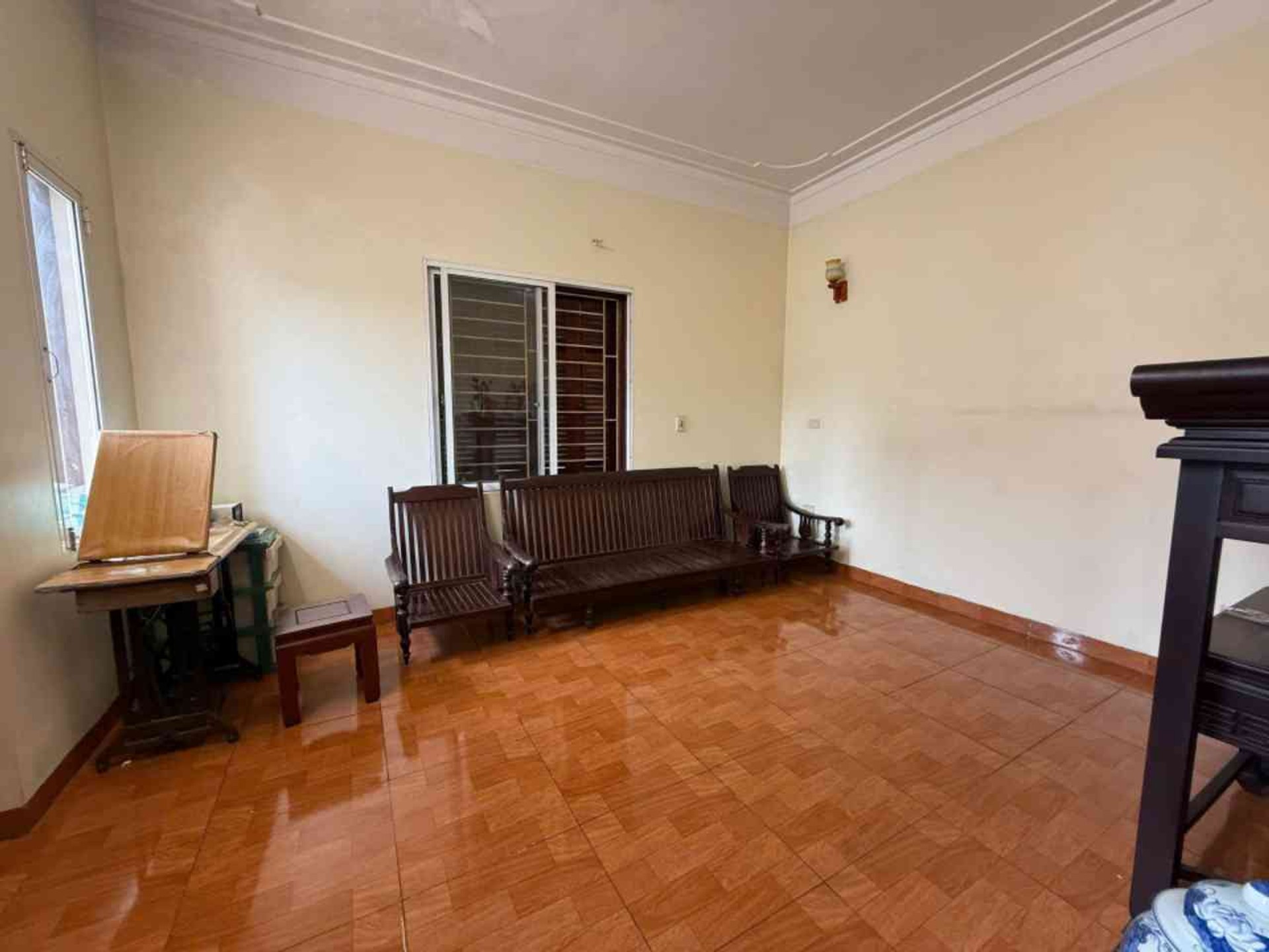 Bán nhà Ngô Gia Tự - 143m2 | 3 tầng | 8m x 18m | Giá 25 tỷ - Liên hệ 0982.497.846 - Lô góc, 2 mặt ngõ, ôtô 7 chỗ vào nhà, đỗ cửa, Vài bước ra phố - Ảnh 3