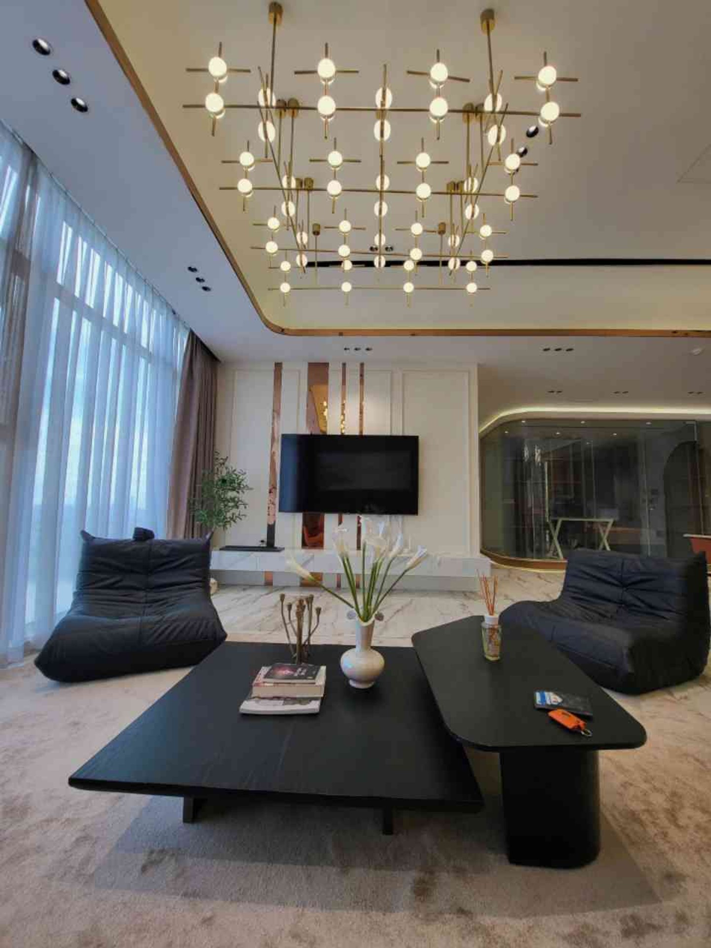 Bán căn hộ Penthouse Mipec Riverside - 228m2 | 4PN | 3WC | Giá 36,8 tỷ - Q. Long Biên - Liên hệ 0982.497.846 - Full nội thất sang trọng, Ngắm trọn Sông Hồng, Cho thuê Homestay, Dòng tiền 100 triệu/tháng - Ảnh 3