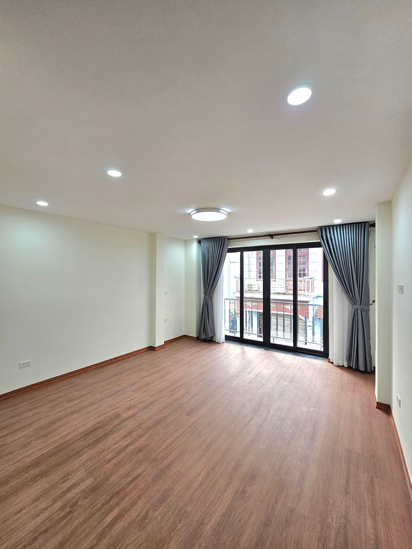 Bán nhà Nguyễn Văn Linh 68m2 | 4 tầng | 4m x 15m | 10,2 tỷ - Long Biên - Ảnh 16