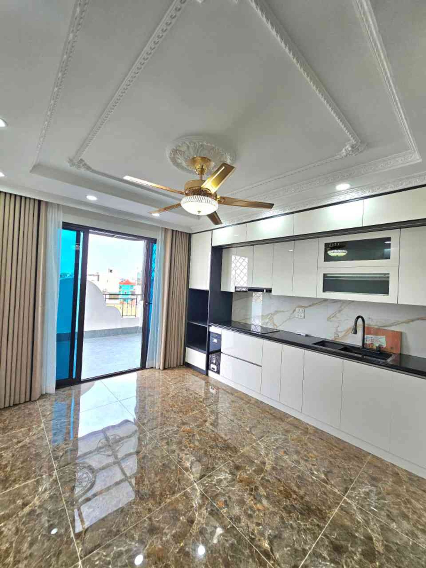 Bán nhà Nguyễn Lam, Q. Long Biên - 48m2 | 7 tầng | Mặt tiền 4m x 12m | Giá 18,6 tỷ - Ảnh 4