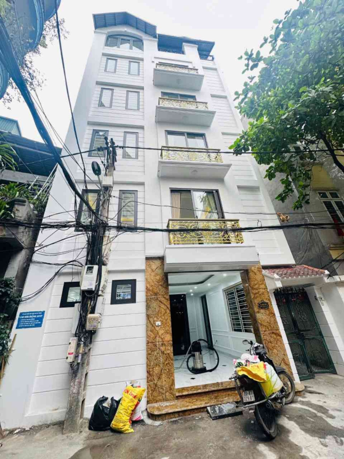 BÁN NHÀ MỚI KOONG LÔ GÓC MINH KHAI – Ô TÔ TRÁNH, GARA, THANG MÁY, 6 TẦNG KINH DOANH ĐỈNH, GIÁ 23.5 TỶ BÁN NHÀ MỚI KOONG LÔ GÓC MINH KHAI – Ô TÔ TRÁNH, GARA, THANG MÁY, 6 TẦNG KINH DOANH ĐỈNH, GIÁ 23.5 TỶ