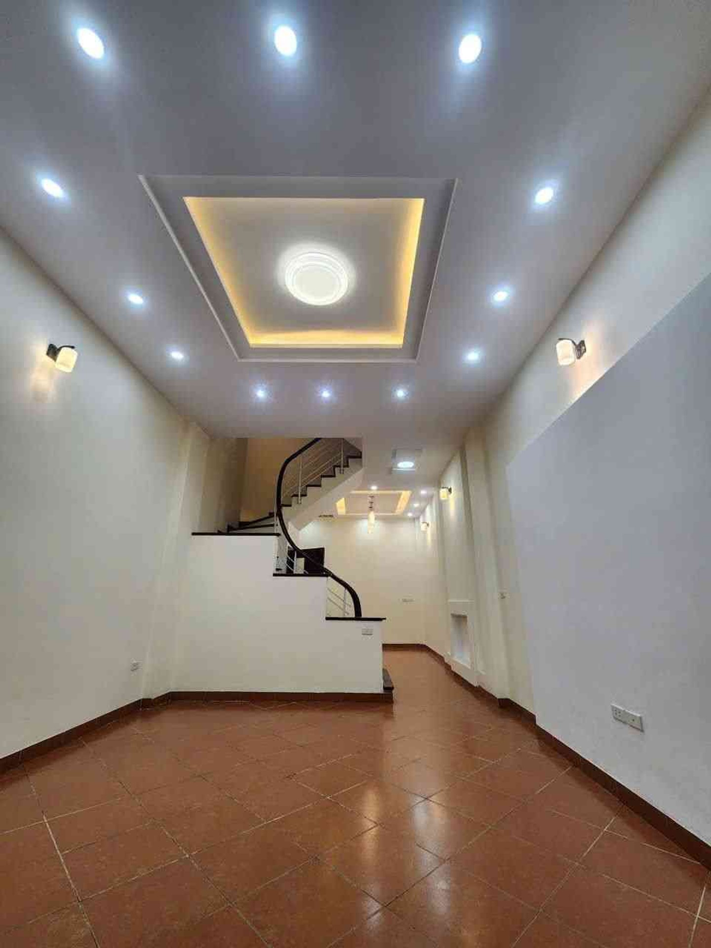 Ảnh 4 nhà Đê La Thành, Ô Chợ Dừa