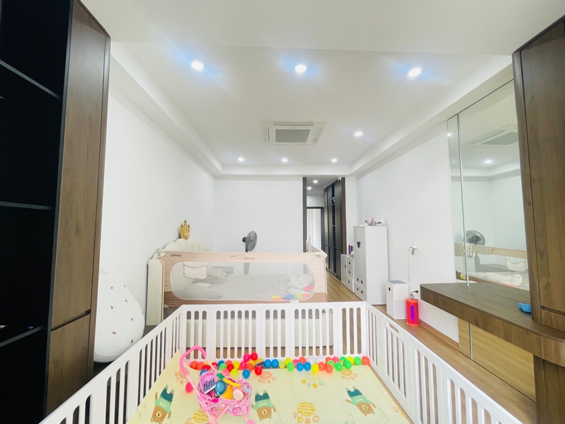 Bán nhà Hoa Lâm - 64m2 | 6 tầng | 3,9m x 16,2m | Giá 18,5 tỷ - Q. Long Biên - Liên hệ 0982.497.846 - Nhà đẹp mới tinh, Thiết kế hiện đại, Vị trí hiếm, Thang máy, Full nội thất, Mặt ngõ ôtô vào tận nhà, Chỉ 10m ra phố - Ảnh 15