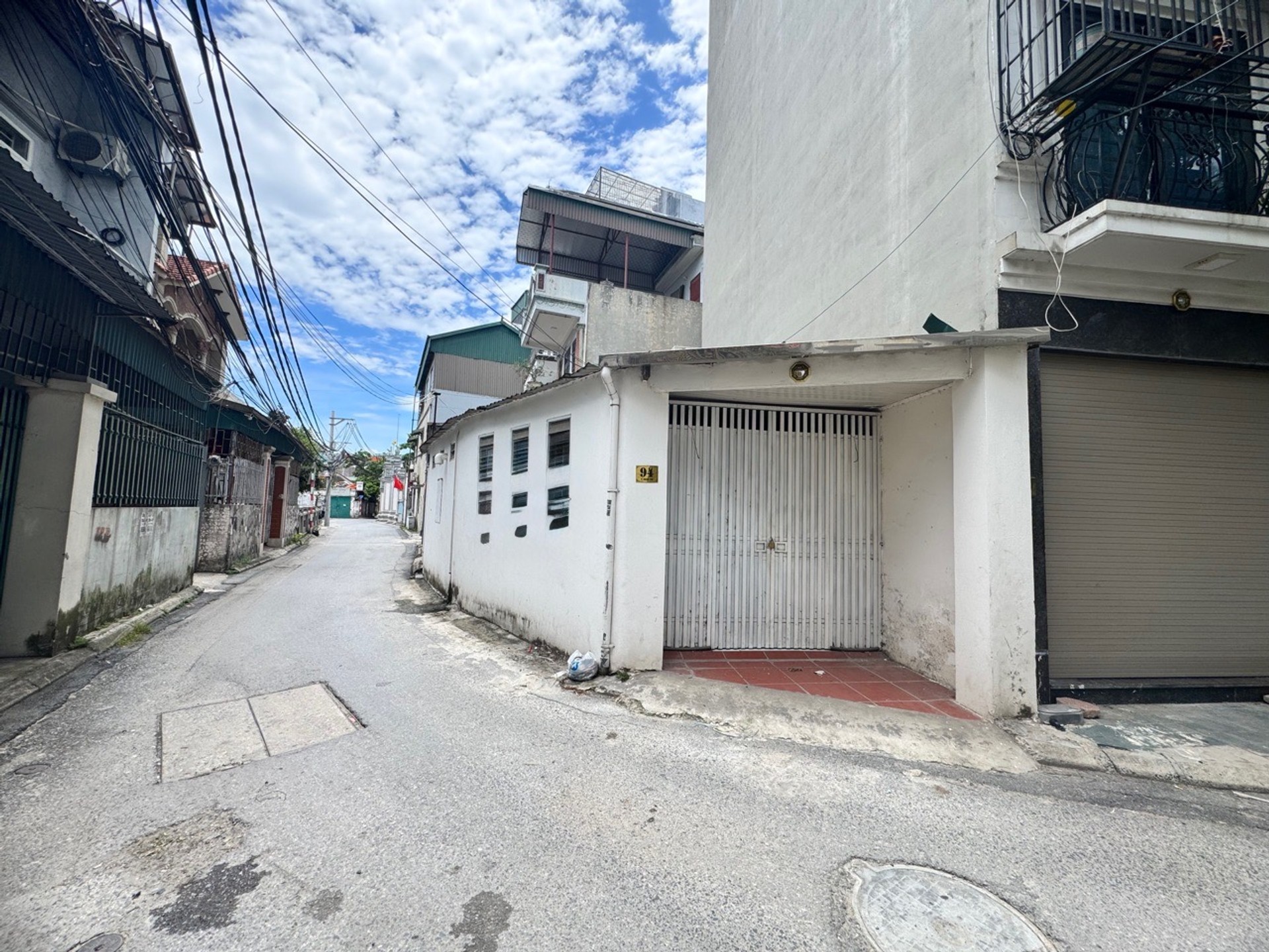 Bán nhà Ngọc Trì – 48m2 | 1 tầng | 12,5m x 4m | Giá 9 tỷ – Q. Long Biên – Liên hệ 0982.497.846 – Lô góc, Ôtô thông ra đường Cổ Linh, Dân trí cao, Giao thông thuận tiện Bán nhà Ngọc Trì – 48m2 | 1 tầng | 12,5m x 4m | Giá 9 tỷ – Q. Long Biên – Liên hệ 0982.497.846 – Lô góc, Ôtô thông ra đường Cổ Linh, Dân trí cao, Giao thông thuận tiện