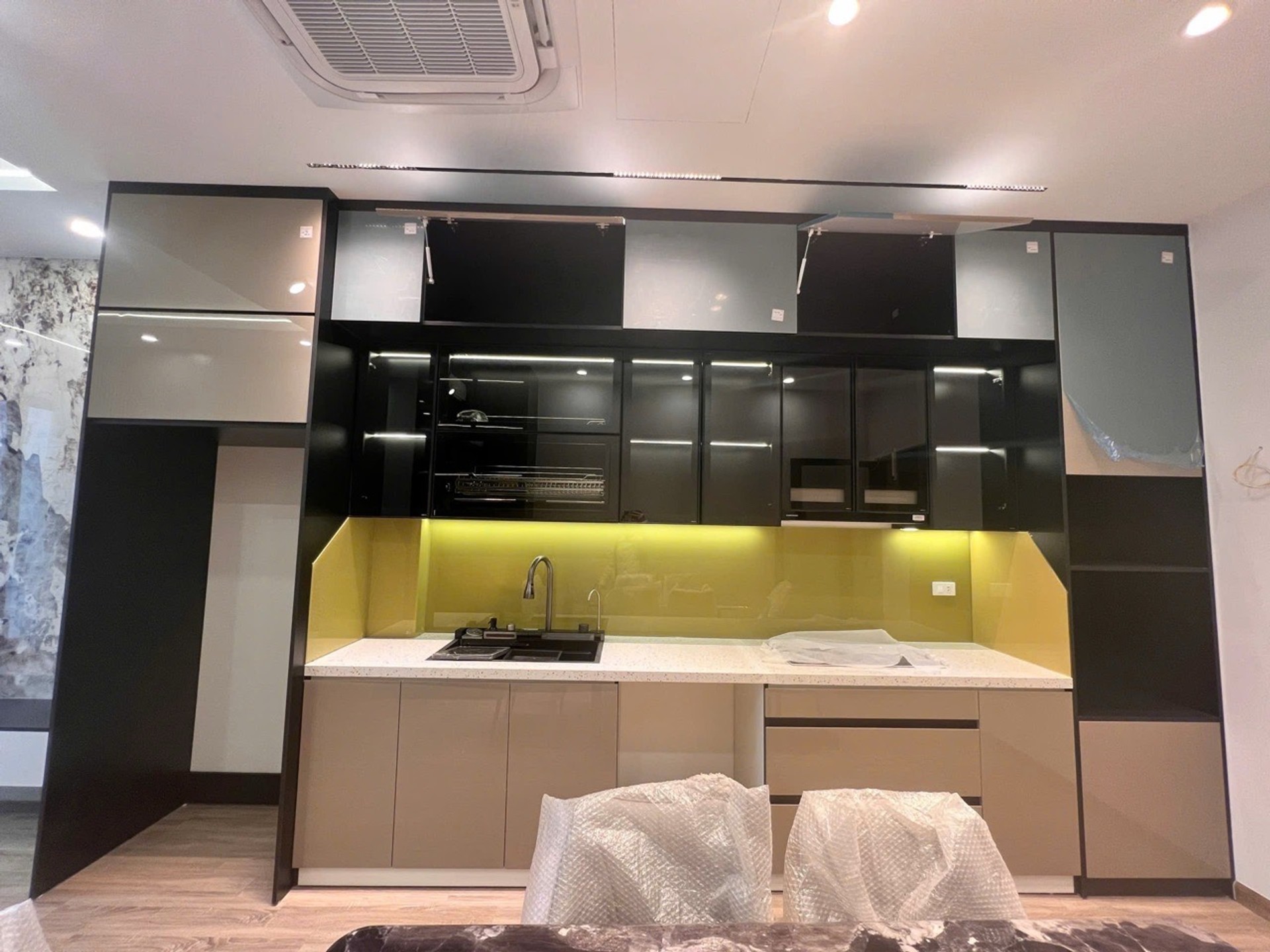 Bán nhà Tư Đình, Q. Long Biên - 50m2 | 7 tầng | Mặt tiền 3,5m x 14,4m | Giá 19 tỷ – 【Nhà đẹp, Thang máy, Xây mới, Full nội thất】 - Ảnh 9