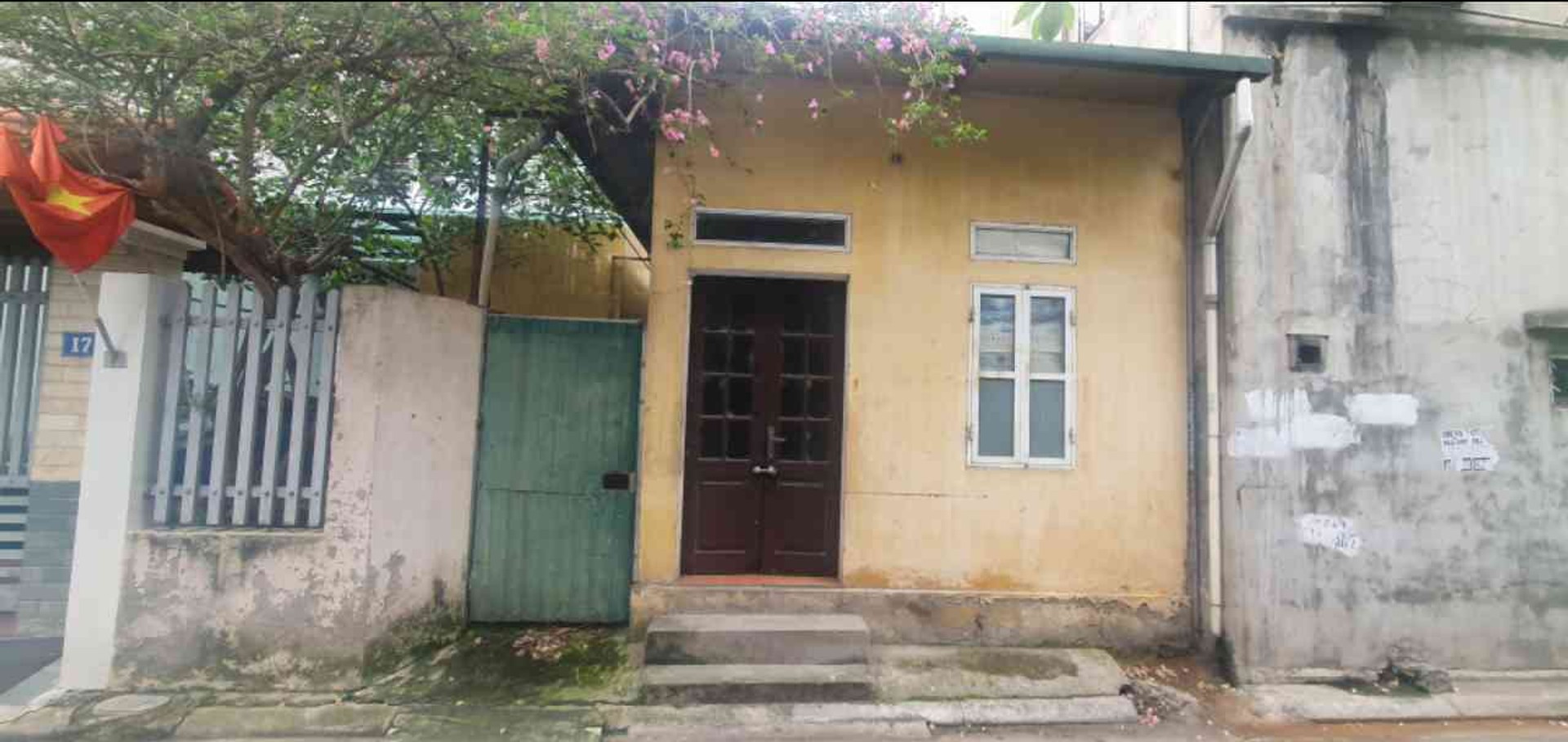 Bán đất Giang Biên 105m2 | 4,9m x 21,4m | Giá 20,5 tỷ – Q. Long Biên – Liên hệ 0982.497.846 – Bán đất tặng nhà, Ngõ thông, ôtô tránh đỗ cửa Bán đất Giang Biên 105m2 | 4,9m x 21,4m | Giá 20,5 tỷ – Q. Long Biên – Liên hệ 0982.497.846 – Bán đất tặng nhà, Ngõ thông, ôtô tránh đỗ cửa