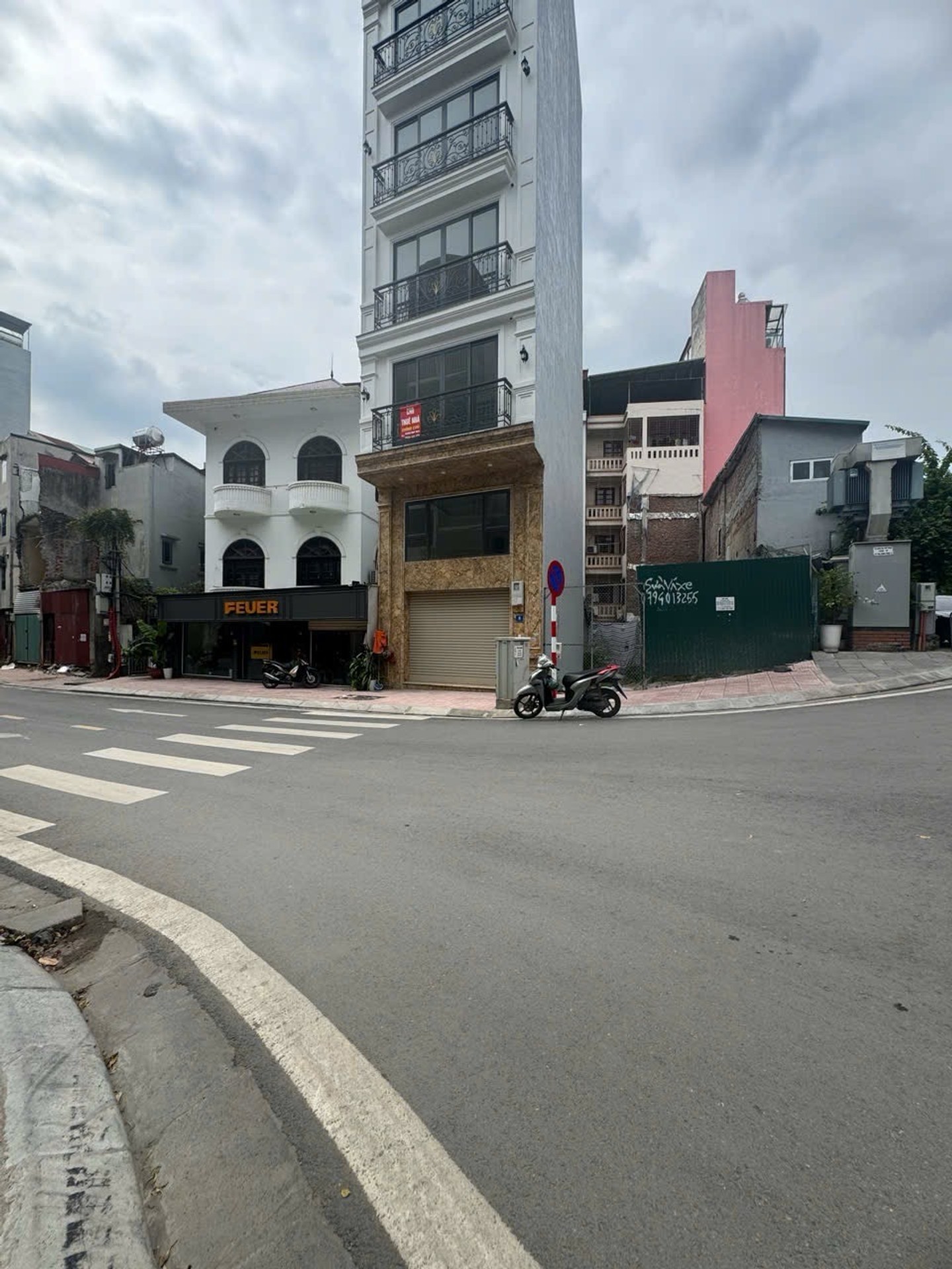 Bán đất mặt phố Đường Bưởi – 112m2 | 6,2m x 19m | Giá 56 tỷ – Q. Ba Đình – Liên hệ 0982.497.846 – Vỉa hè rộng, Ôtô đỗ cửa, Kinh doanh sầm uất Bán đất mặt phố Đường Bưởi – 112m2 | 6,2m x 19m | Giá 56 tỷ – Q. Ba Đình – Liên hệ 0982.497.846 – Vỉa hè rộng, Ôtô đỗ cửa, Kinh doanh sầm uất