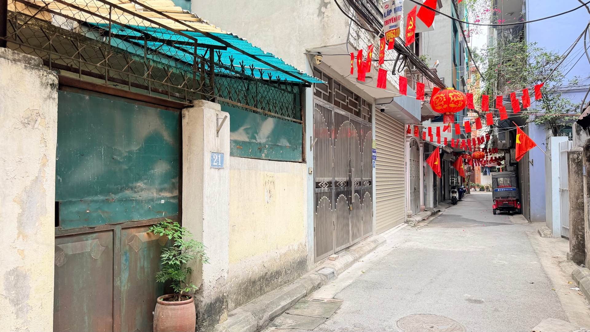 Alternative view of Bán đất Ô Cách, Q. Long Biên - 48m2 | Mặt tiền 4m x 12m | Giá 12,2 tỷ