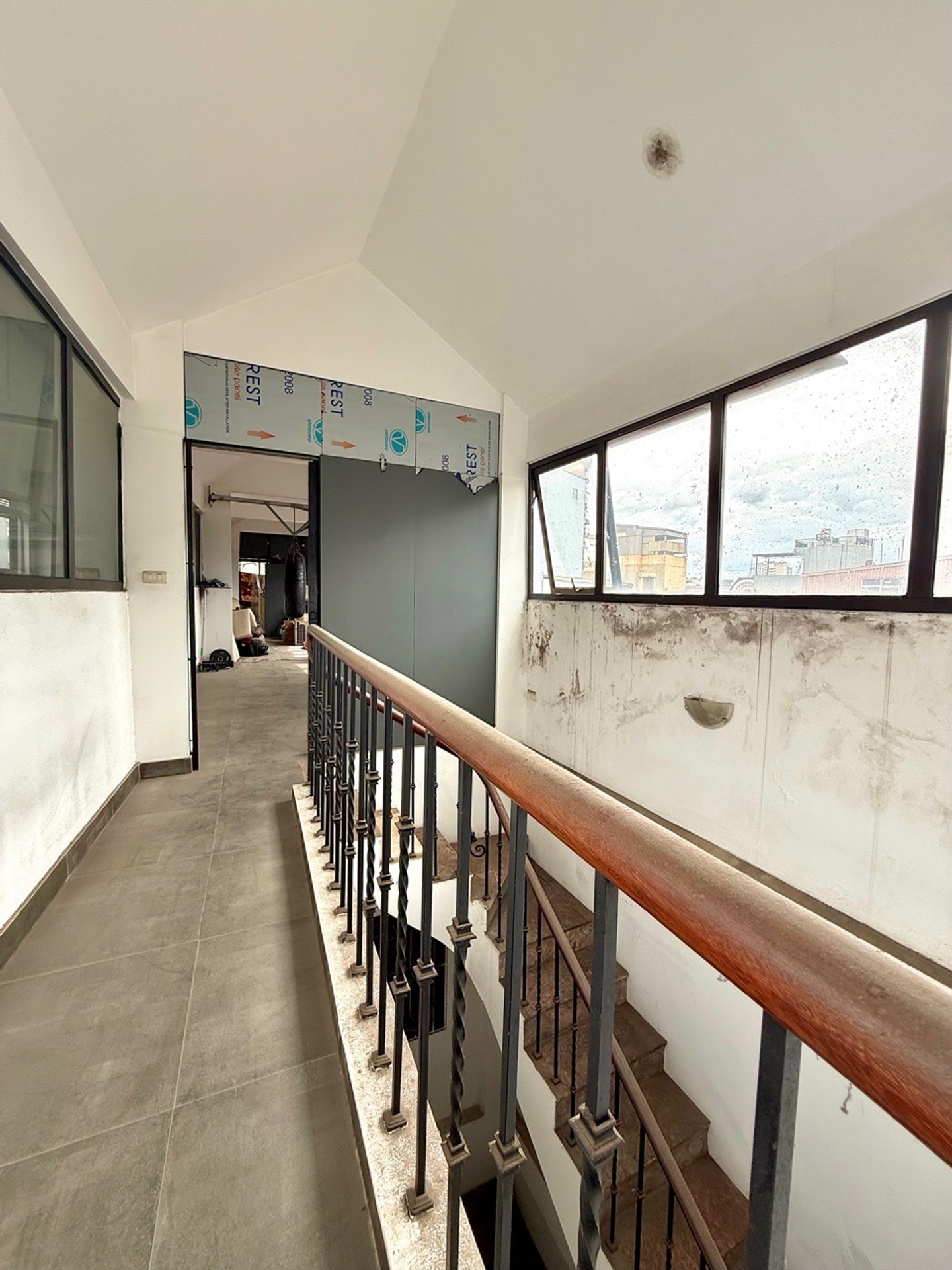 Bán nhà mặt phố Hàng Nón - 100m2 | 5 tầng | 3,3m x 31m | Giá 76 tỷ - Q. Hoàn Kiếm - Liên hệ 0982.497.846 - Trung tâm Phố Cổ, Kinh doanh hái ra tiền, Cách Hồ Gươm chỉ vài phút đi bộ, Đông khách du lịch nước ngoài - Ảnh 10