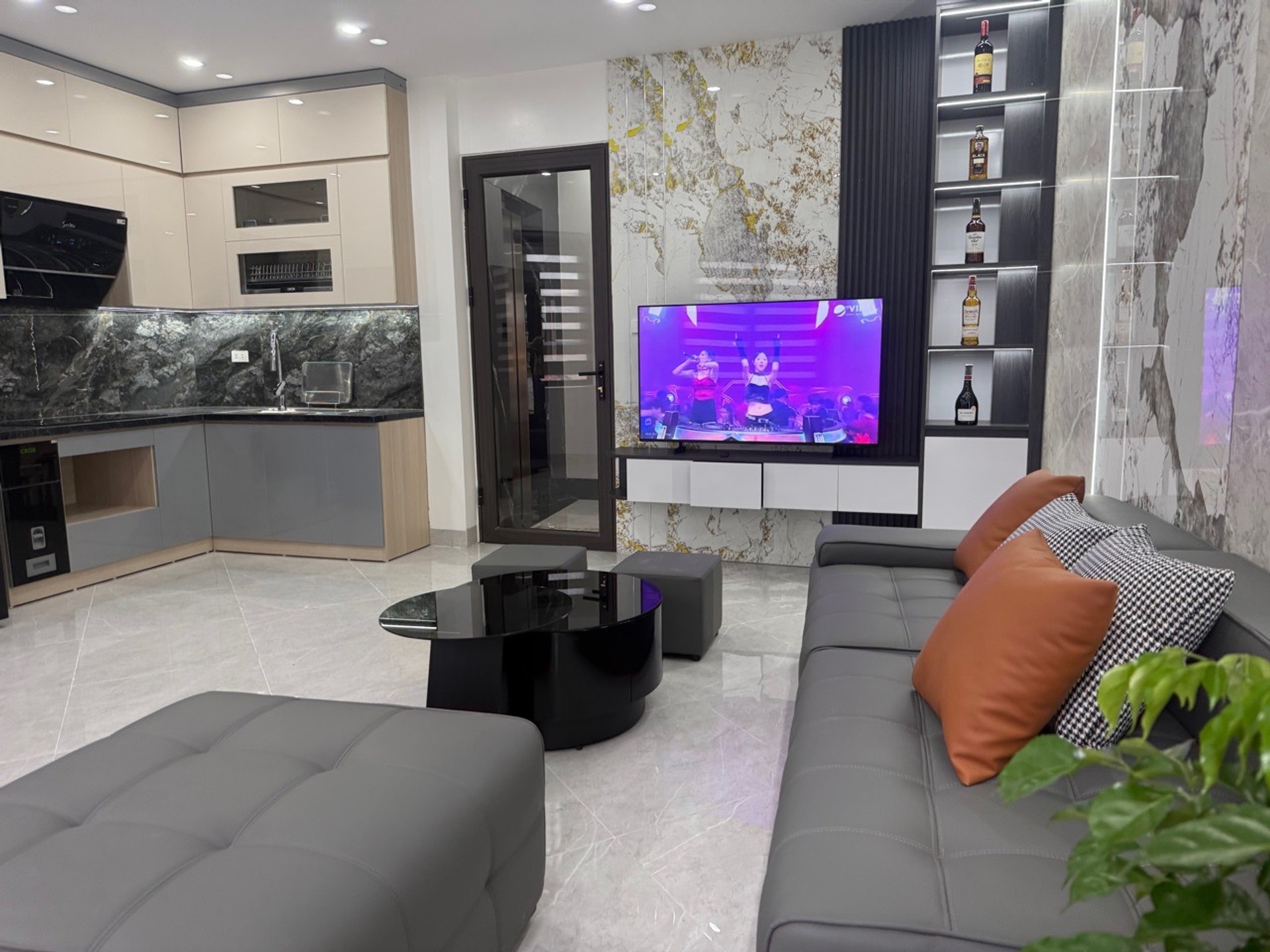 Bán nhà Nguyễn Văn Cừ - 34m2 | 6 tầng | 5,1m x 6,5m | Giá 11,6 tỷ - Q. Long Biên - Liên hệ 0982.497.846 - Ôtô, thang máy, Full nội thất, Sổ vuông đẹp - Ảnh 10