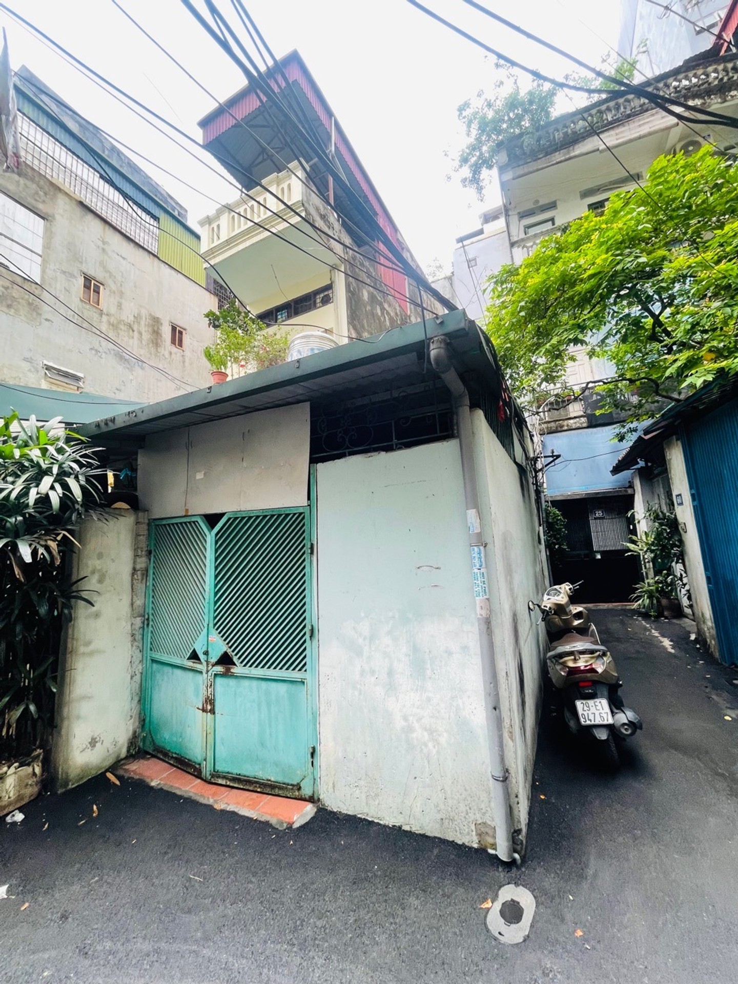 Ảnh 3 nhà Lương Định Của, Kim Liên