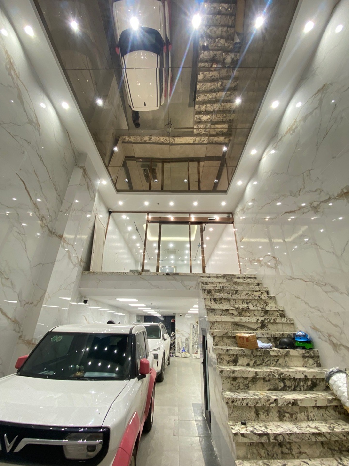 Bán nhà Chu Huy Mân, Q. Long Biên - 110m2 | 8 tầng | Mặt tiền 4,9m x 15m | Giá 22,9 tỷ – 【Nhà đẹp, Thang máy, Xây mới, Full nội thất, Ô tô tránh, Gần hồ, Kinh doanh, 2 thoáng trước sau】 - Ảnh 12