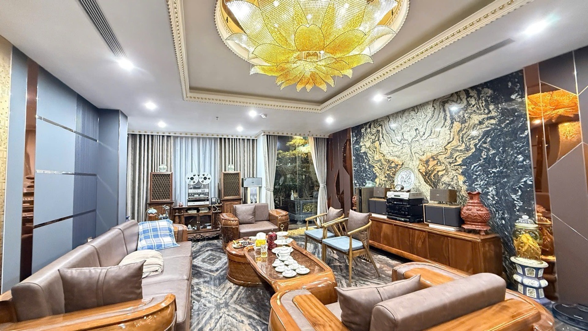 Bán nhà mặt đường Nguyễn Văn Cừ, Q. Long Biên - 130m2 | 10 tầng | Mặt tiền 8,6m x 16m | Giá 125 tỷ - Ảnh 4