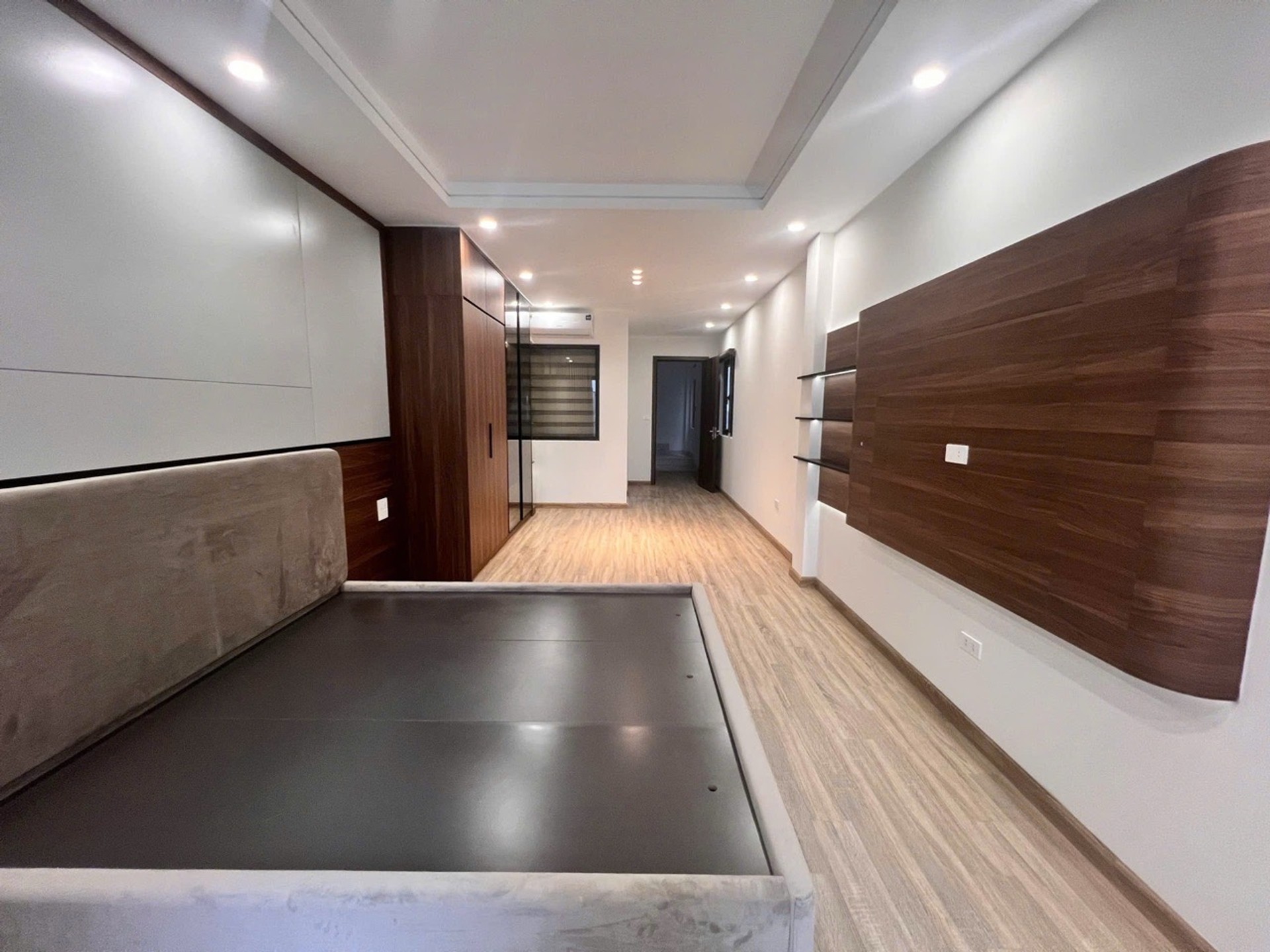 Bán nhà Tư Đình, Q. Long Biên - 50m2 | 7 tầng | Mặt tiền 3,5m x 14,4m | Giá 19 tỷ – 【Nhà đẹp, Thang máy, Xây mới, Full nội thất】 - Ảnh 16