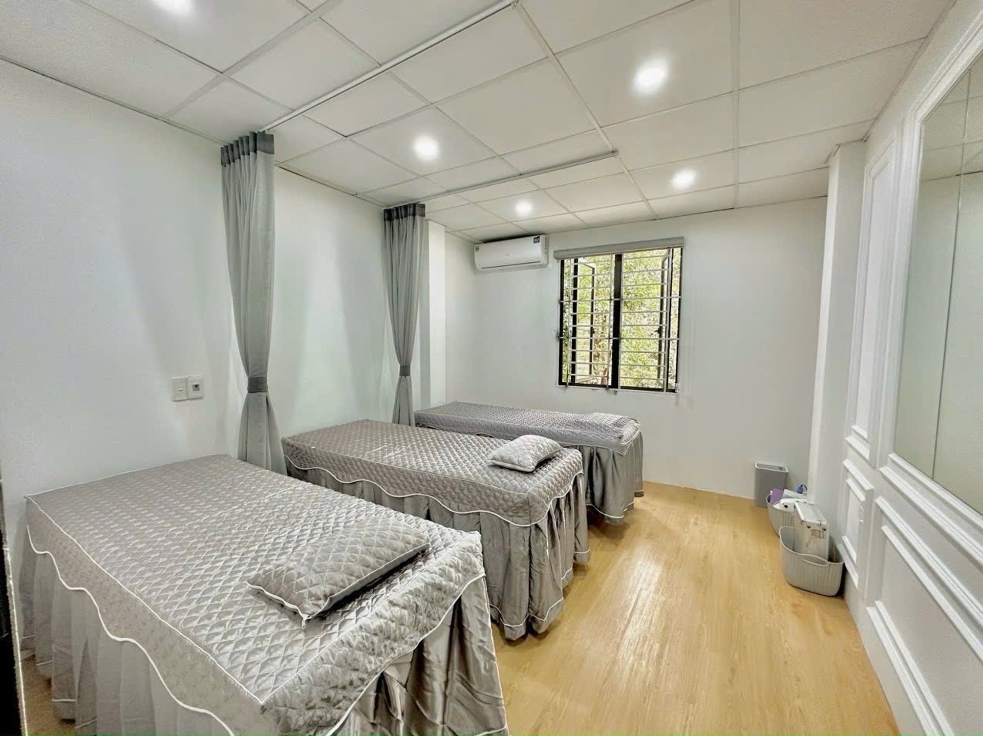 Bán nhà mặt phố Ngọc Lâm - 39m2 | 3 tầng | 3,6m x 11m | Giá 25 tỷ - Q. Long Biên - Liên hệ 0982.497.846 - Vị trí đẹp nhất, Kinh doanh sầm uất - Ảnh 3