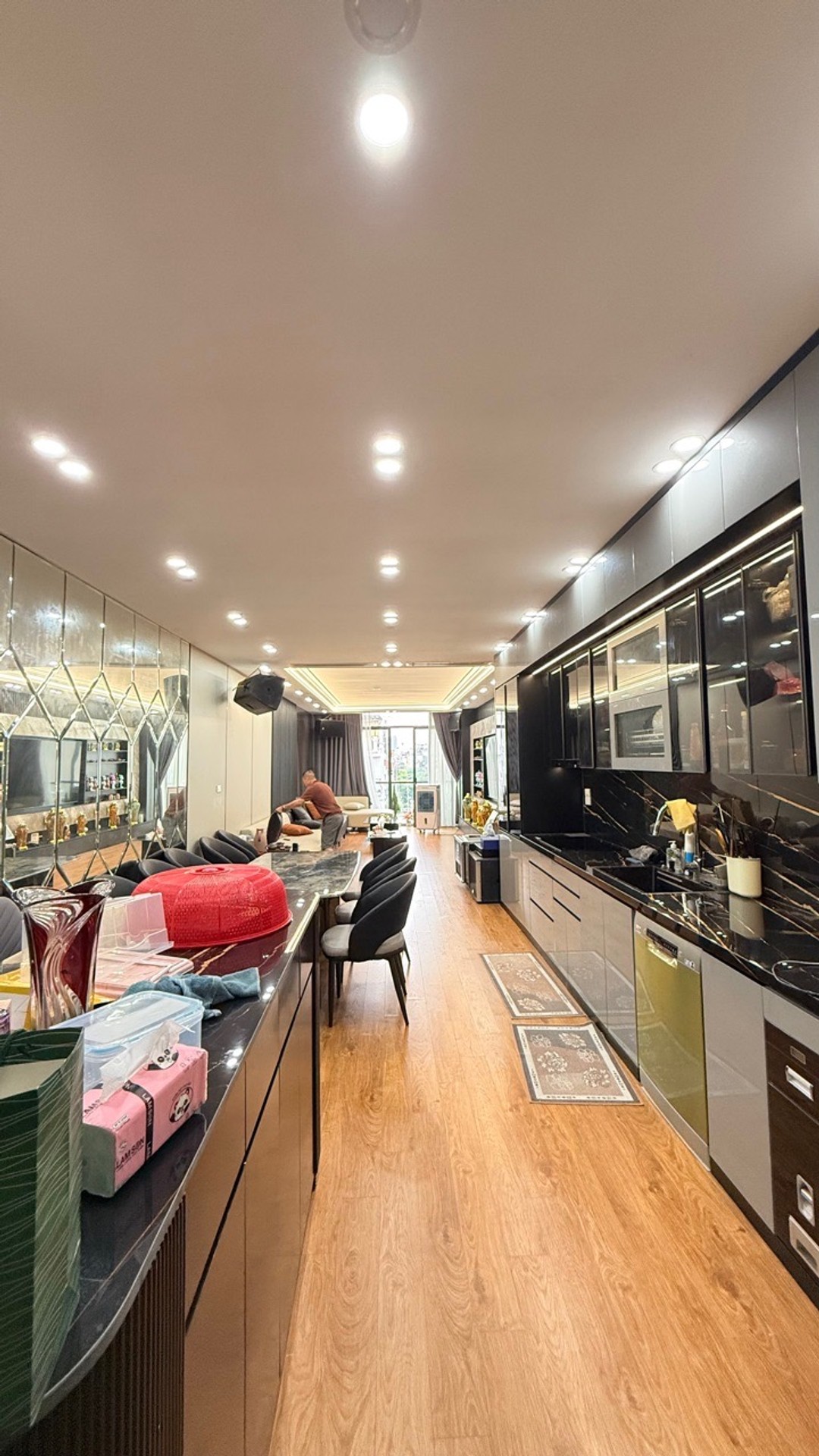 Bán nhà Nguyễn Văn Cừ - 80m2 | 7 tầng | 4,2m x 19m | Giá 27,8 tỷ - Q. Long Biên - Liên hệ 0982.497.846 - Nhà đẹp, Full nội thất cao cấp, Gara ôtô 7 chỗ, Cách mặt phố 50m - Ảnh 17