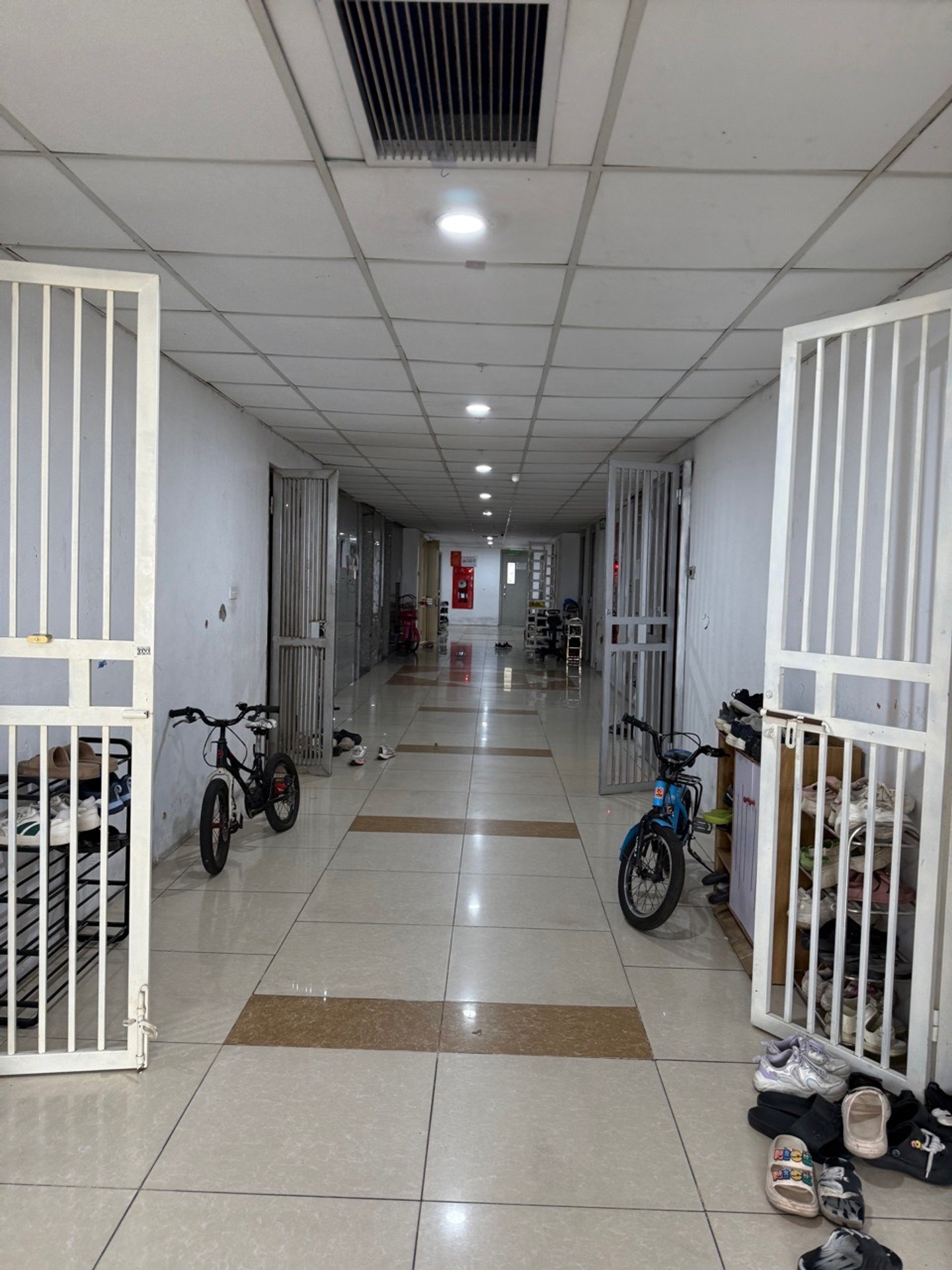 Bán căn hộ - 2PN | 74m2 | Giá 4,1 tỷ - Chung cư Sài Đồng, Long Biên - Tòa NO12-3 | Tầng 7 - Ảnh 6