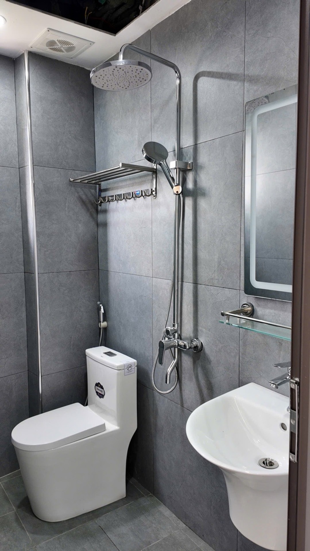 Bán nhà Đàm Quang Trung - 100m2 | 8 tầng | 7,2m x 14m | Giá 22,8 tỷ - Q. Long Biên - Liên hệ 0982.497.846 - Vị trí vàng trong làng dòng tiền, Lô góc, 26 phòng, Full nội thất, Cho thuê chơi có 1,6 tỷ/năm - Ảnh 8
