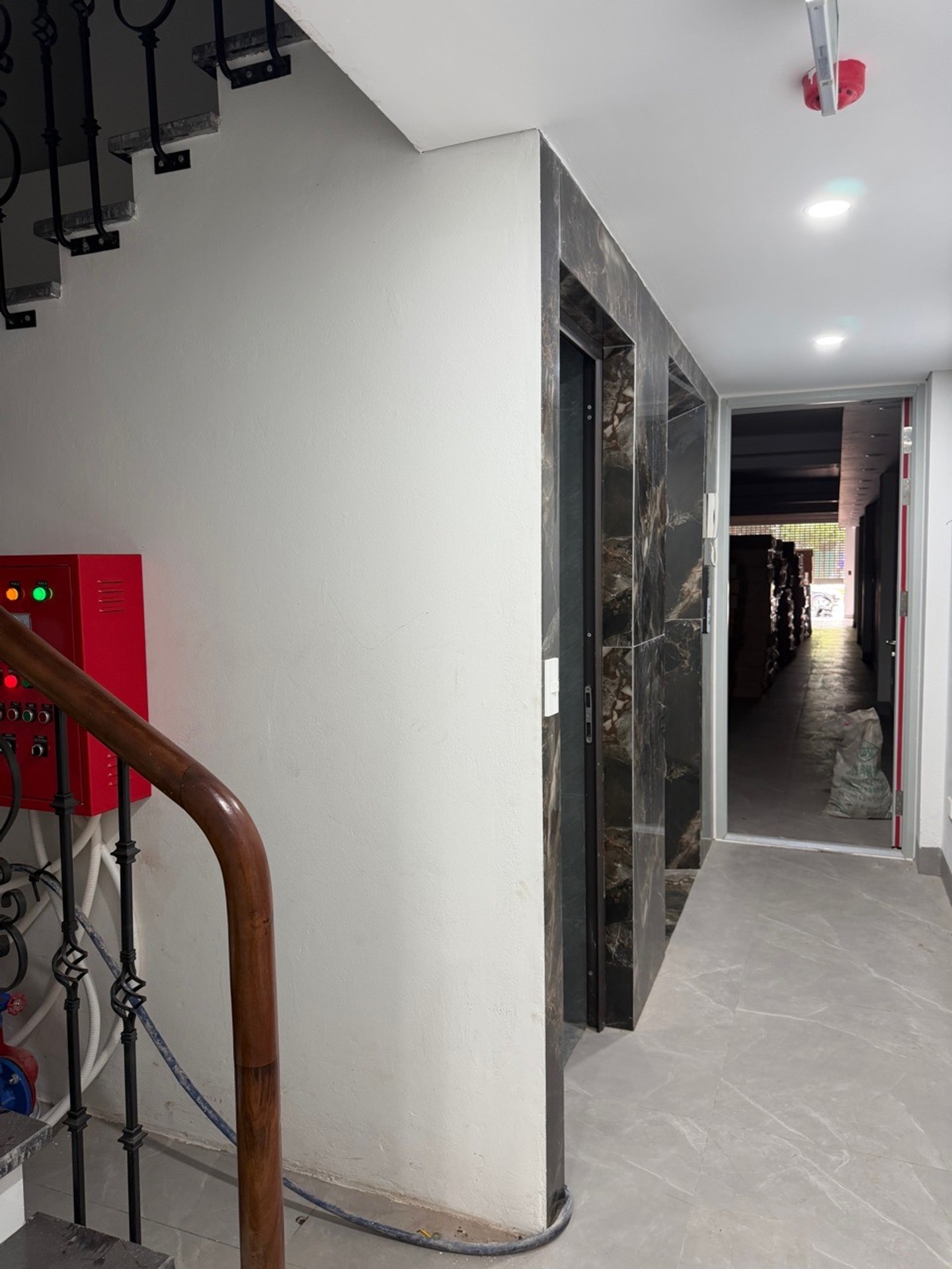 Bán nhà mặt phố Ngô Gia Tự, Q. Long Biên - 150m2 | 7 tầng | Mặt tiền 4m x 38m | Giá 60 tỷ - Ảnh 8