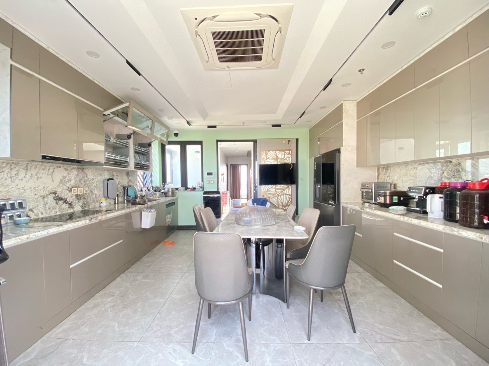 Bán nhà Chu Huy Mân, Q. Long Biên - 110m2 | 8 tầng | Mặt tiền 4,9m x 15m | Giá 22,9 tỷ – 【Nhà đẹp, Thang máy, Xây mới, Full nội thất, Ô tô tránh, Gần hồ, Kinh doanh, 2 thoáng trước sau】 - Ảnh 16