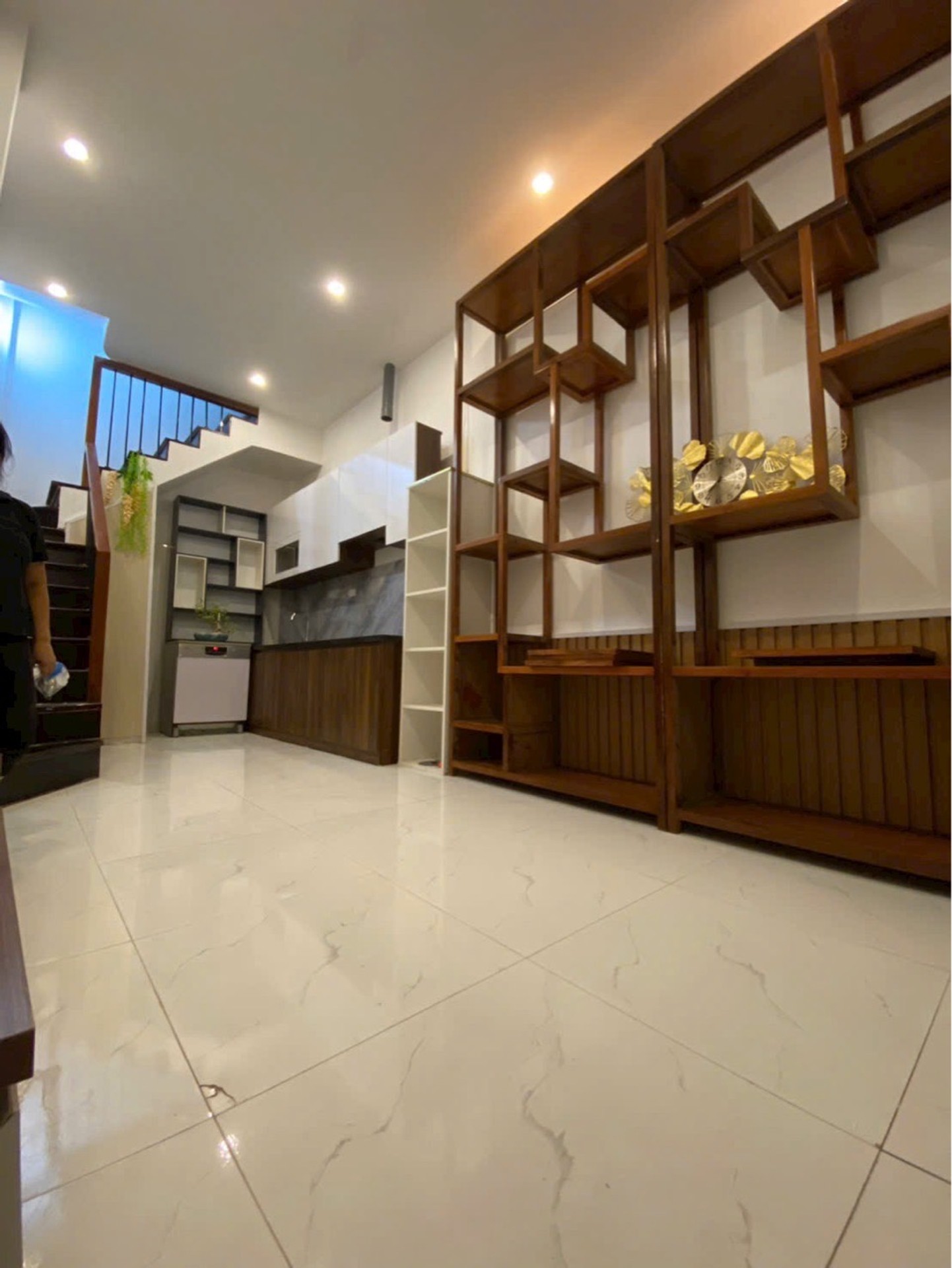 Bán nhà Nguyễn Văn Linh 18m2 | 4 tầng | 3m x 8m | 4,45 tỷ – Long Biên – Liên hệ 0982.497.846 Bán nhà Nguyễn Văn Linh 18m2 | 4 tầng | 3m x 8m | 4,45 tỷ – Long Biên – Liên hệ 0982.497.846