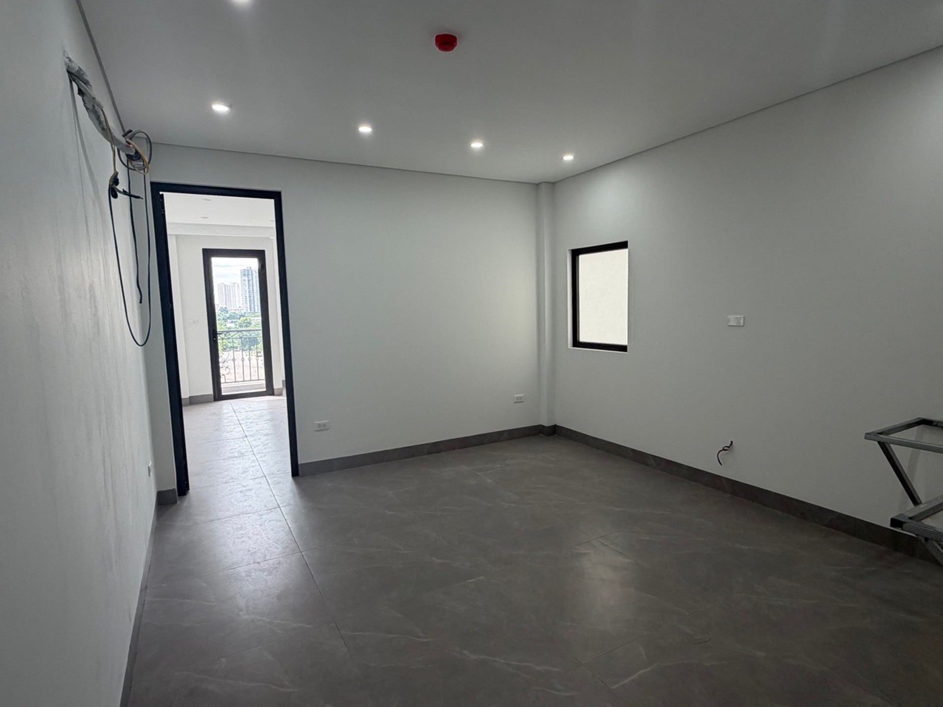 Alternative view of Bán nhà mặt phố Ngô Gia Tự, Q. Long Biên - 150m2 | 7 tầng | Mặt tiền 4m x 38m | Giá 60 tỷ
