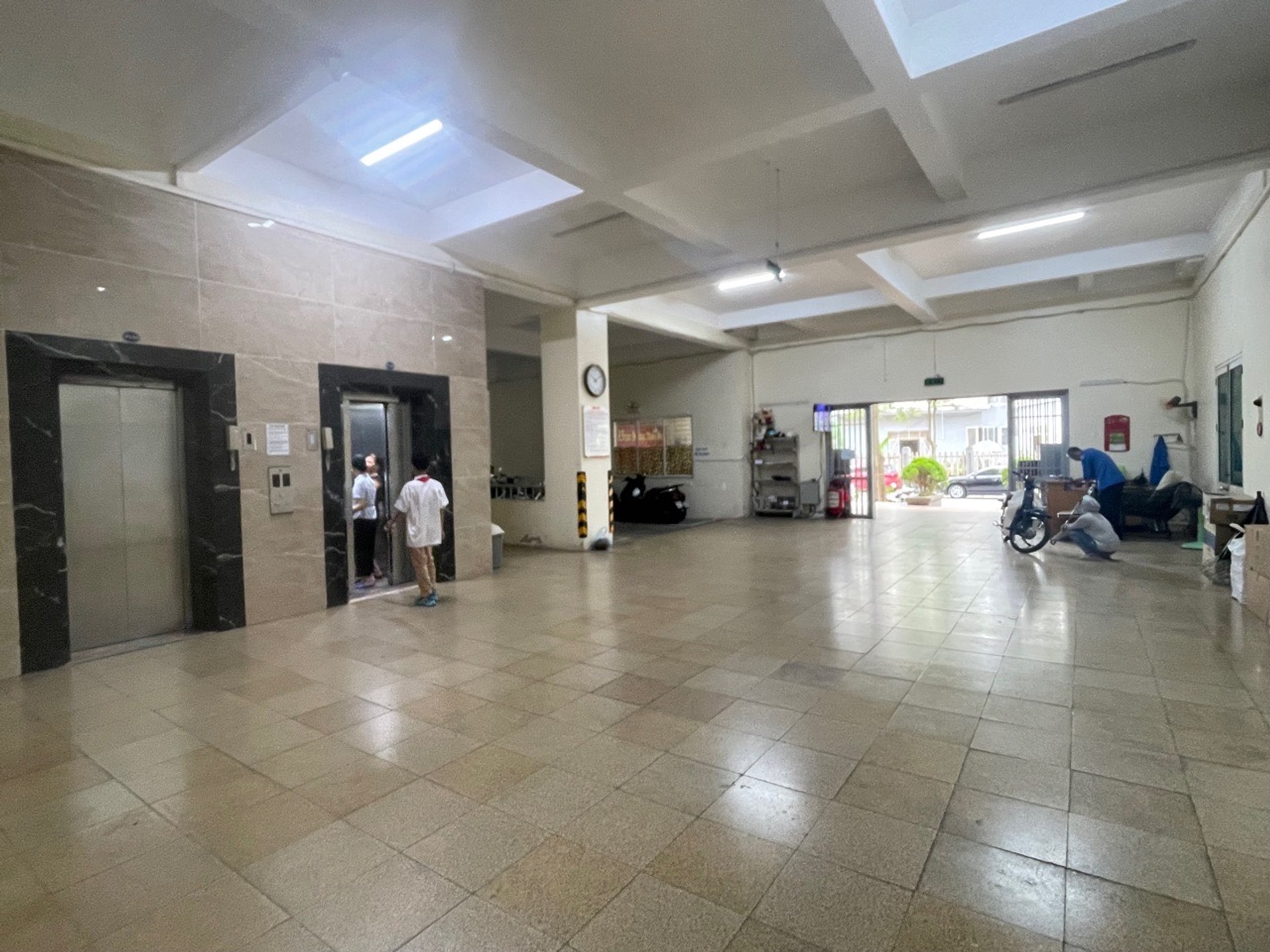 Bán căn hộ - 2PN, 2VS | 69m2 | Giá 3,95 tỷ - Chung cư CT20D, KĐT Việt Hưng, Long Biên - Tầng 11, Lô góc - Ảnh 13