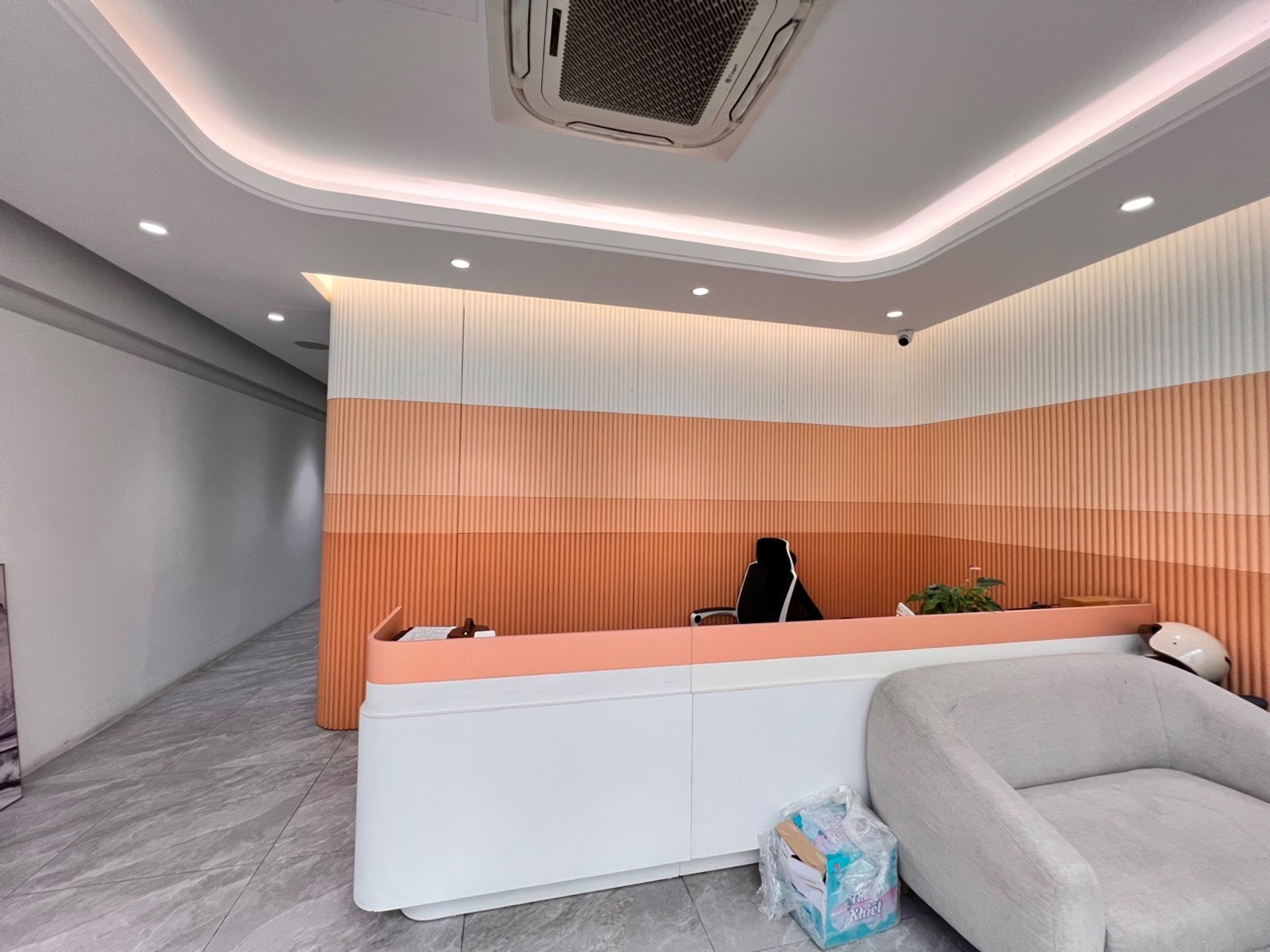 Alternative view of Bán liền kề Minh Nhựa, Lâm Hạ, Q. Long Biên - 114m2 | 7 tầng | Mặt tiền 6m x 18m | Giá 53,8 tỷ