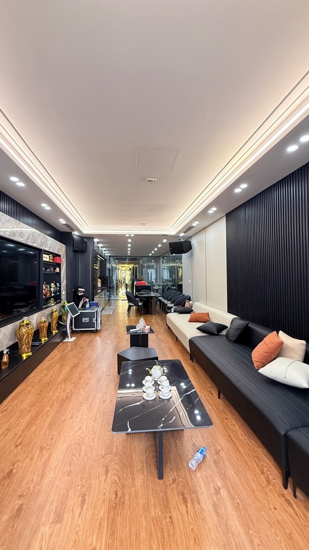 Bán nhà Nguyễn Văn Cừ - 80m2 | 7 tầng | 4,2m x 19m | Giá 27,8 tỷ - Q. Long Biên - Liên hệ 0982.497.846 - Nhà đẹp, Full nội thất cao cấp, Gara ôtô 7 chỗ, Cách mặt phố 50m - Ảnh 16
