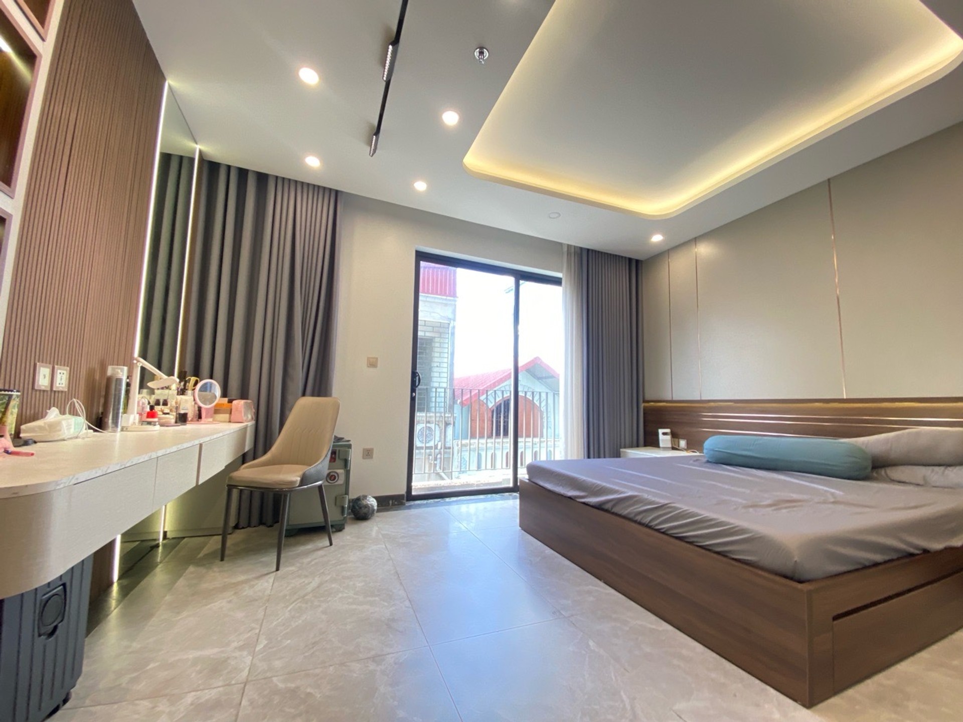 Bán nhà Chu Huy Mân, Q. Long Biên - 110m2 | 8 tầng | Mặt tiền 4,9m x 15m | Giá 22,9 tỷ – 【Nhà đẹp, Thang máy, Xây mới, Full nội thất, Ô tô tránh, Gần hồ, Kinh doanh, 2 thoáng trước sau】 - Ảnh 15