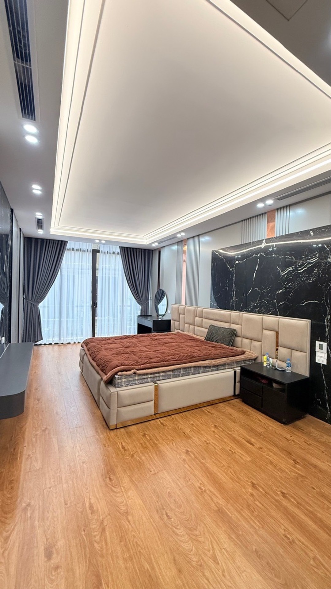 Bán nhà Nguyễn Văn Cừ - 80m2 | 7 tầng | 4,2m x 19m | Giá 27,8 tỷ - Q. Long Biên - Liên hệ 0982.497.846 - Nhà đẹp, Full nội thất cao cấp, Gara ôtô 7 chỗ, Cách mặt phố 50m - Ảnh 4