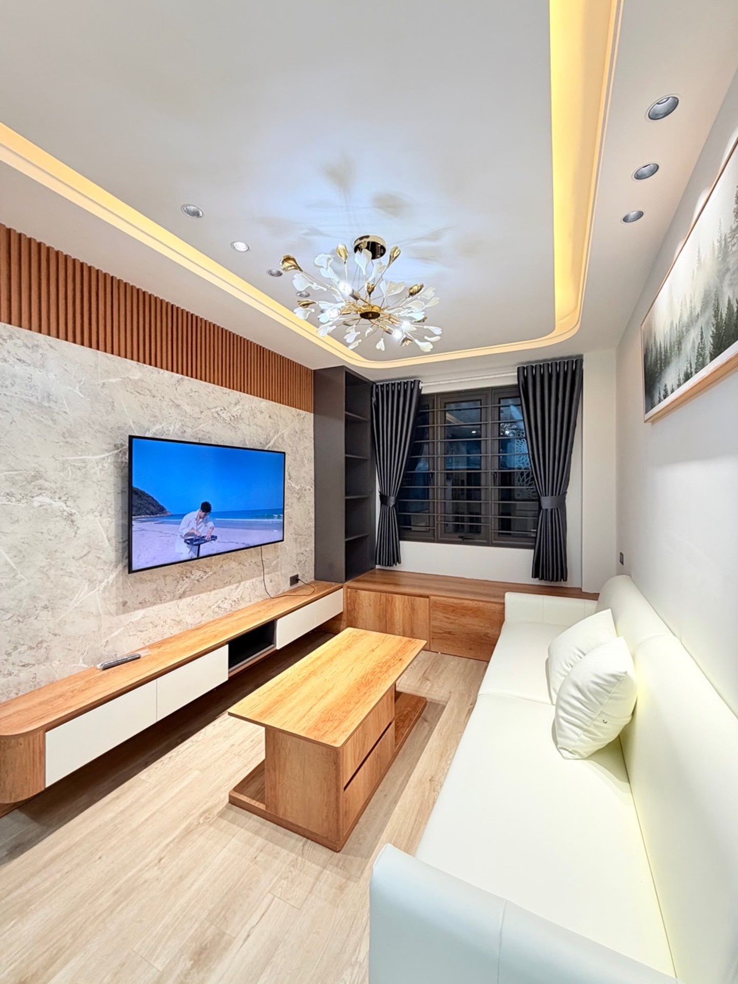 Nhà Hoàng An, Văn Miếu - Quốc Tử Giám, 9.3 tỷ