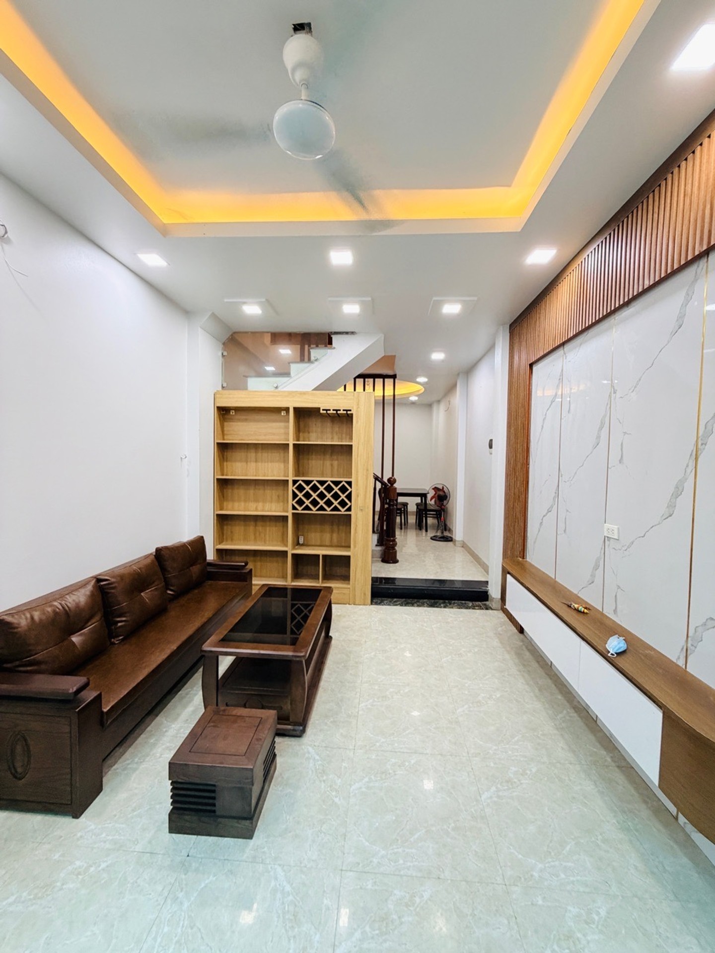 Bán nhà Bát Khối 37m2 | 4 tầng | 3,5m x 11m | 7,3 tỷ Bán nhà Bát Khối 37m2 | 4 tầng | 3,5m x 11m | 7,3 tỷ